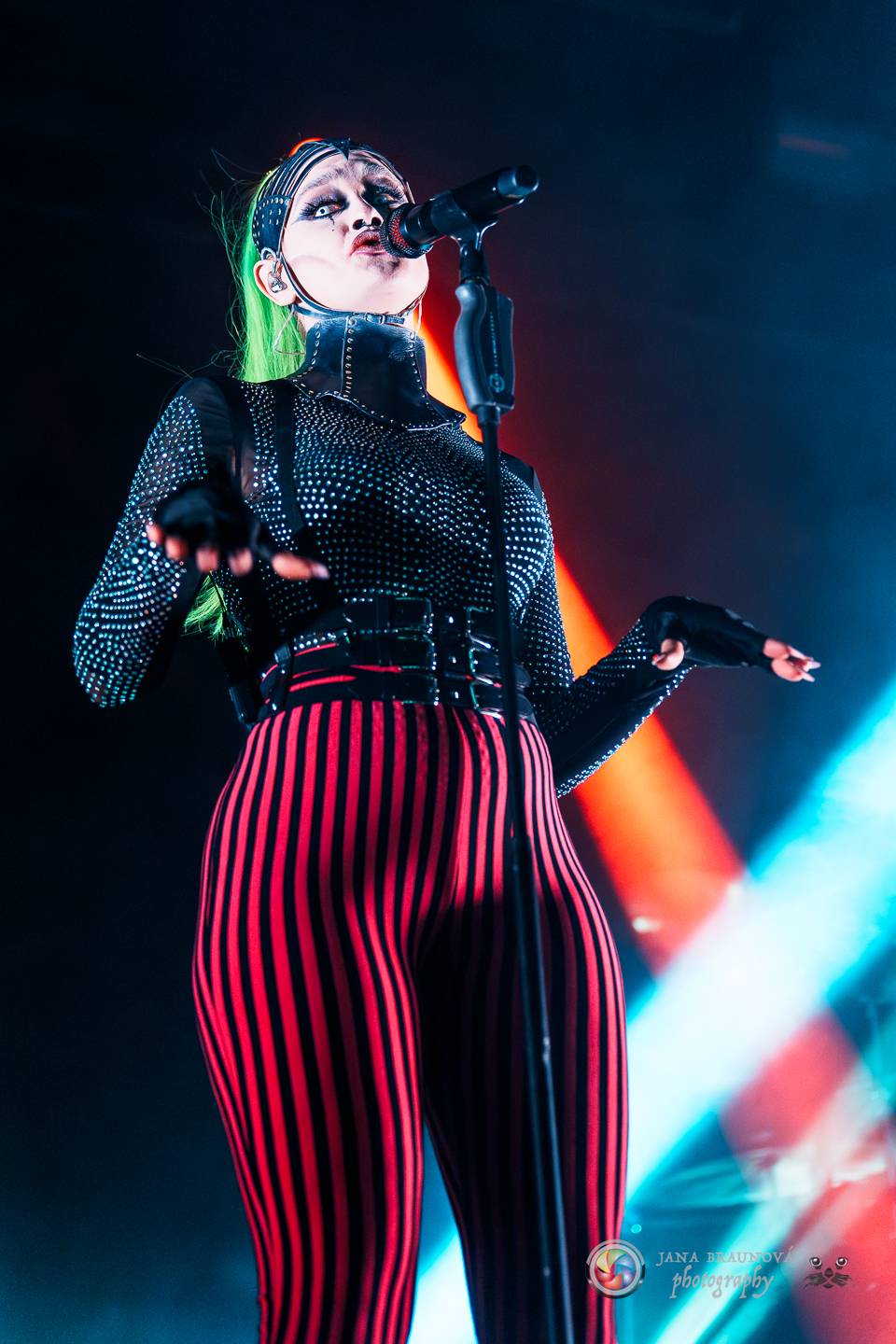 Smrtelně vážní SKYND: V Praze opět vyprávěli kriminální příběhy