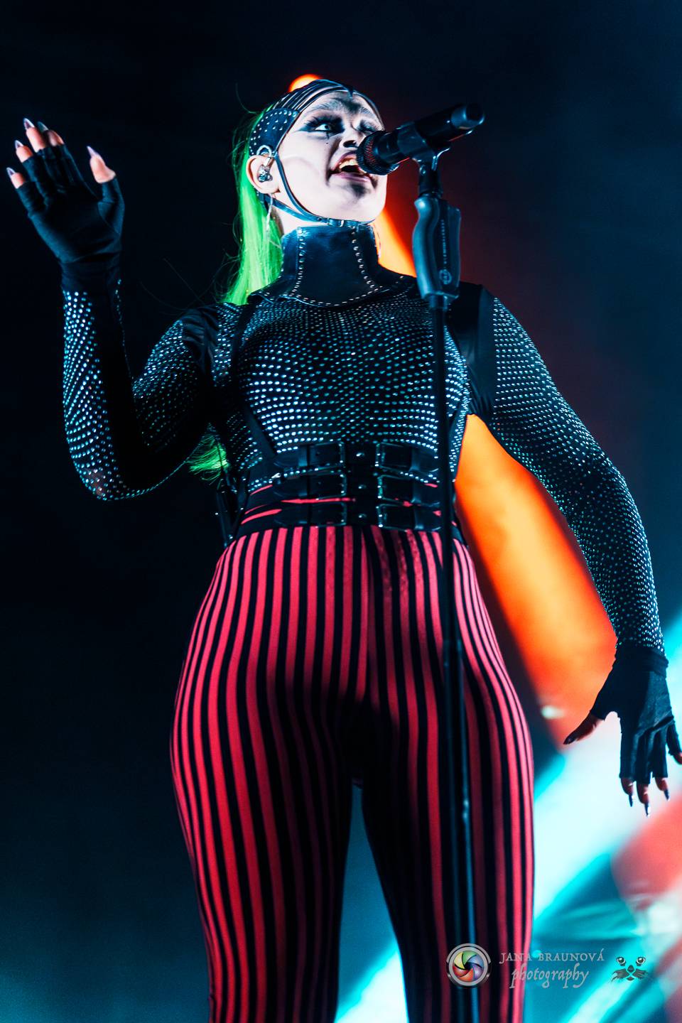 Smrtelně vážní SKYND: V Praze opět vyprávěli kriminální příběhy