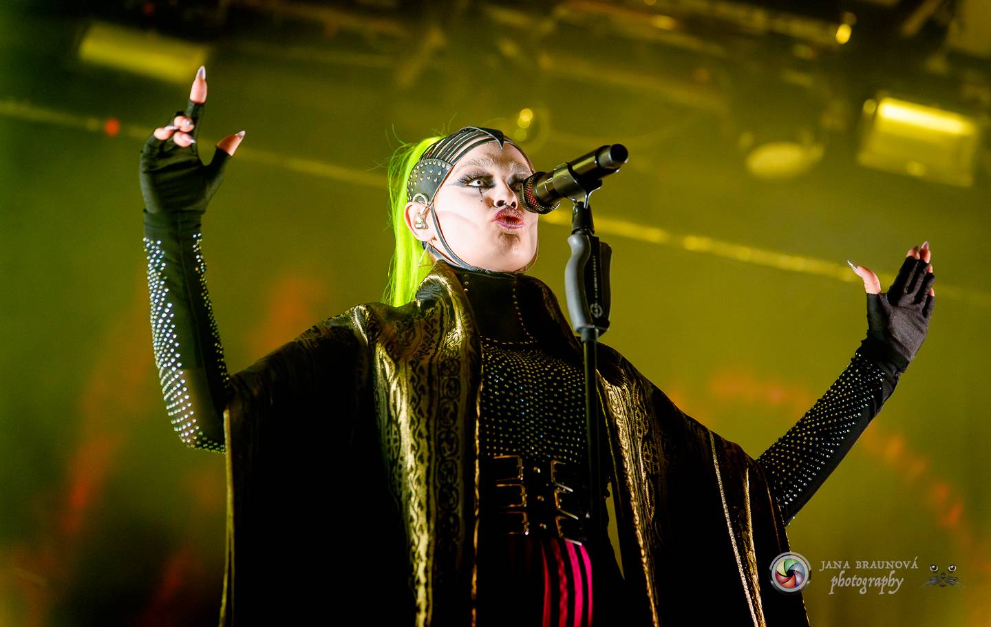 Smrtelně vážní SKYND: V Praze opět vyprávěli kriminální příběhy