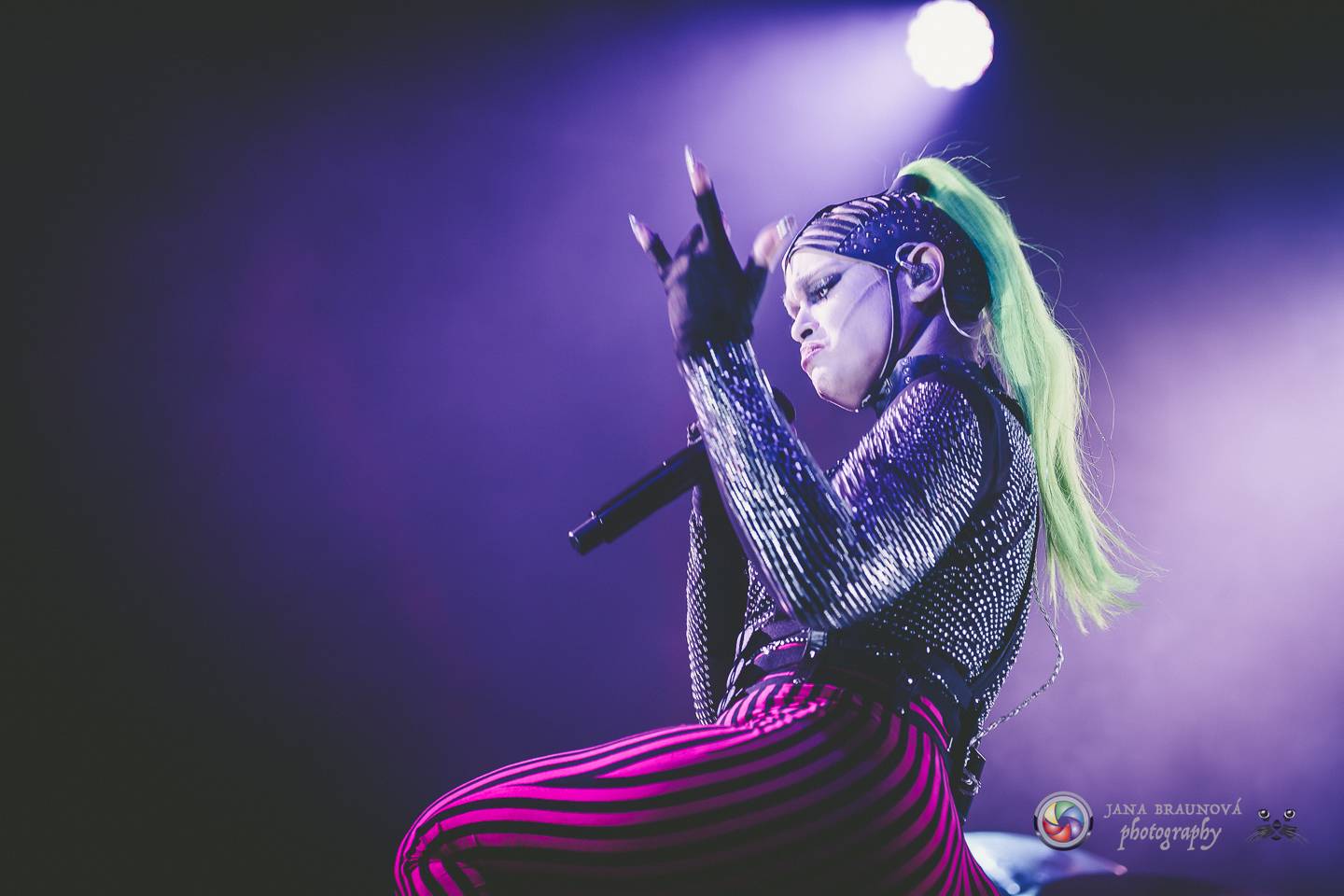 Smrtelně vážní SKYND: V Praze opět vyprávěli kriminální příběhy