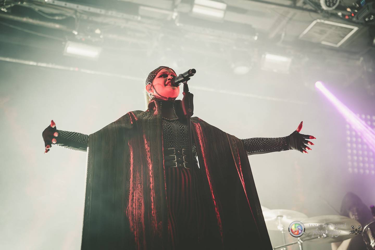 Smrtelně vážní SKYND: V Praze opět vyprávěli kriminální příběhy