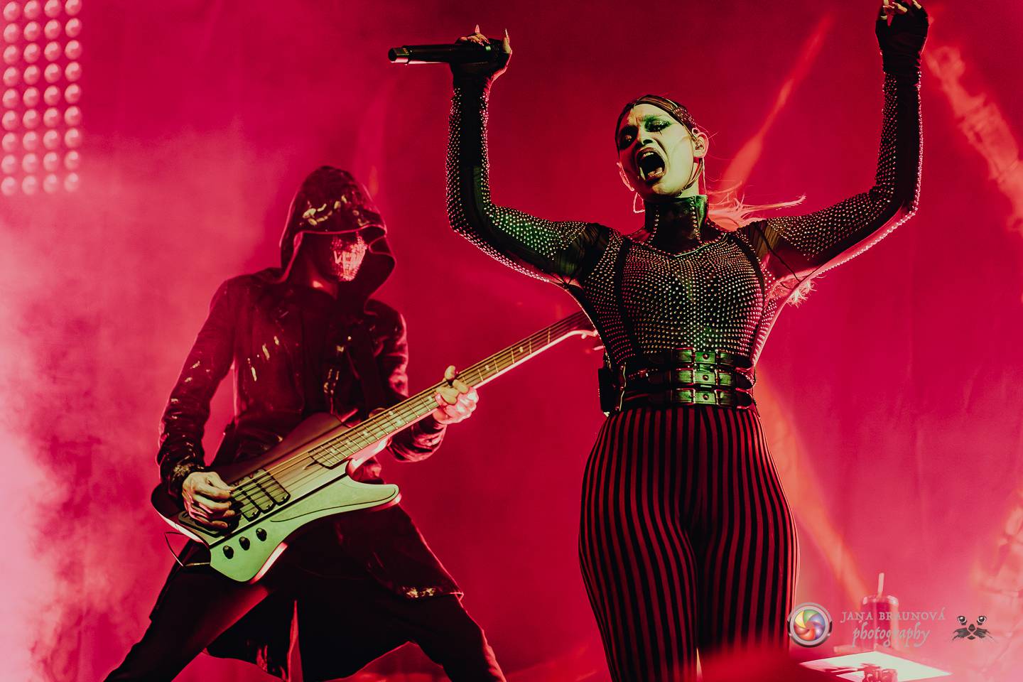 Smrtelně vážní SKYND: V Praze opět vyprávěli kriminální příběhy