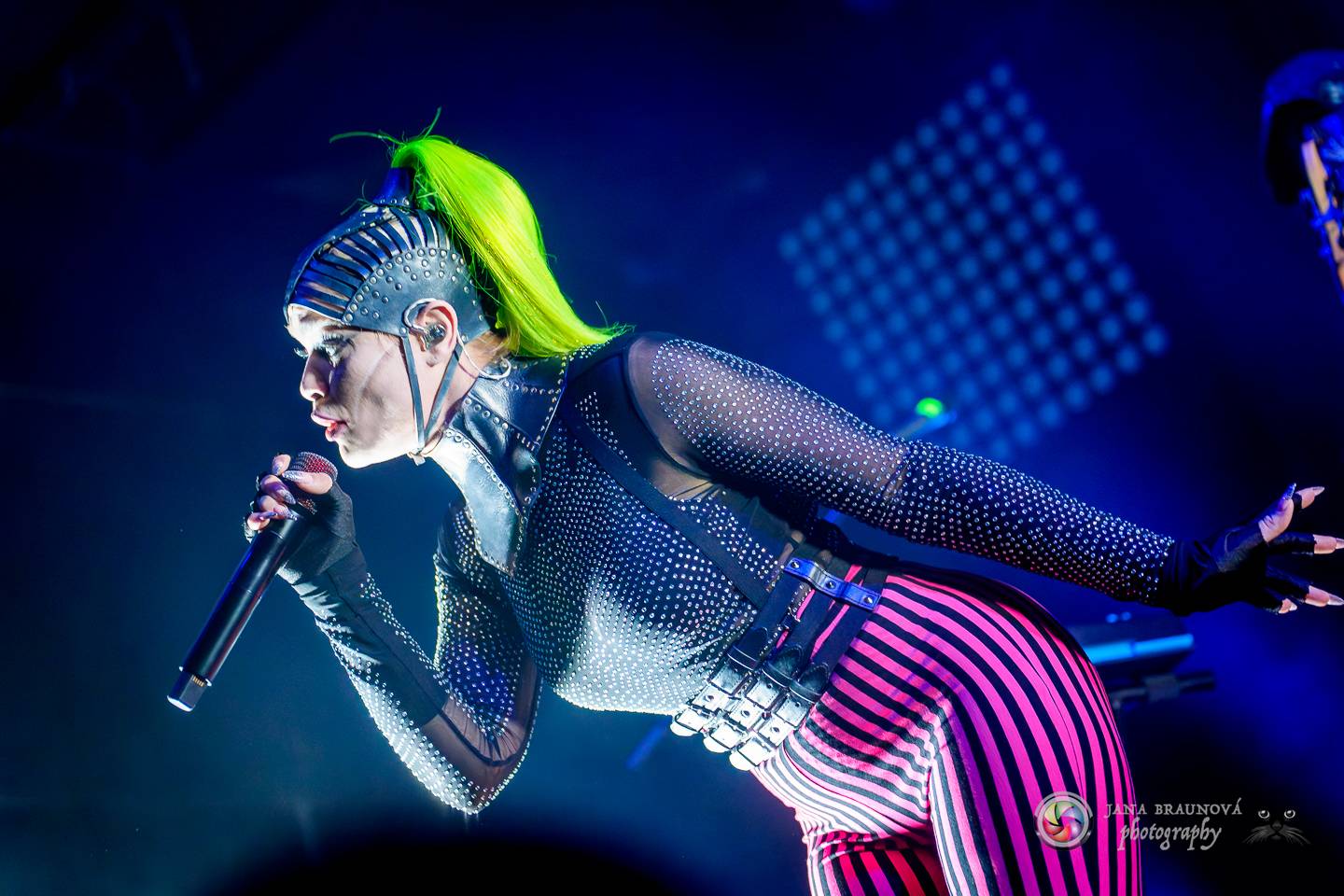 Smrtelně vážní SKYND: V Praze opět vyprávěli kriminální příběhy