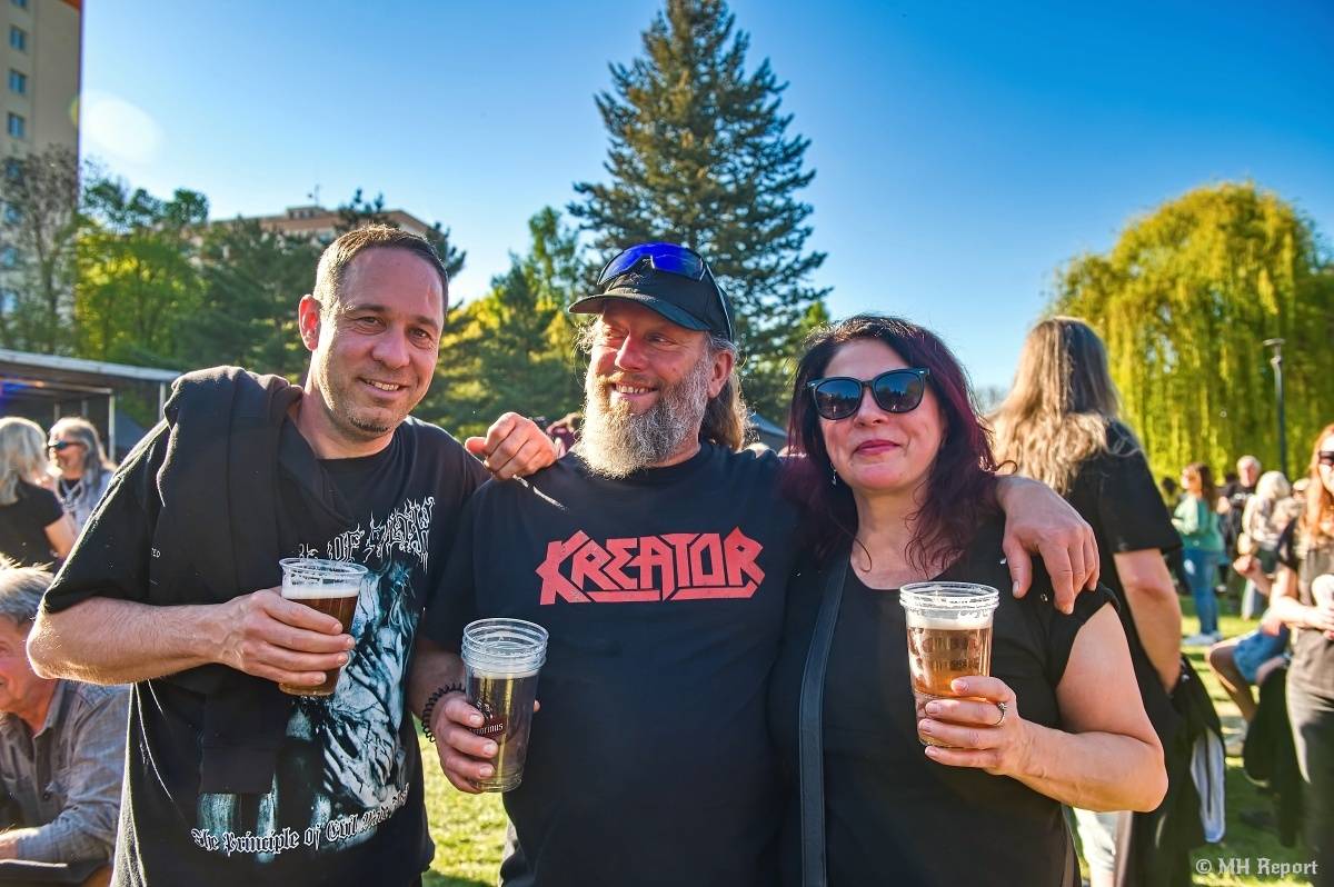 Milník času rozezněl Chvojkovy lomy v Plzni. Bigbítový festival přivezl Electric Therapy i Whitesnake revival