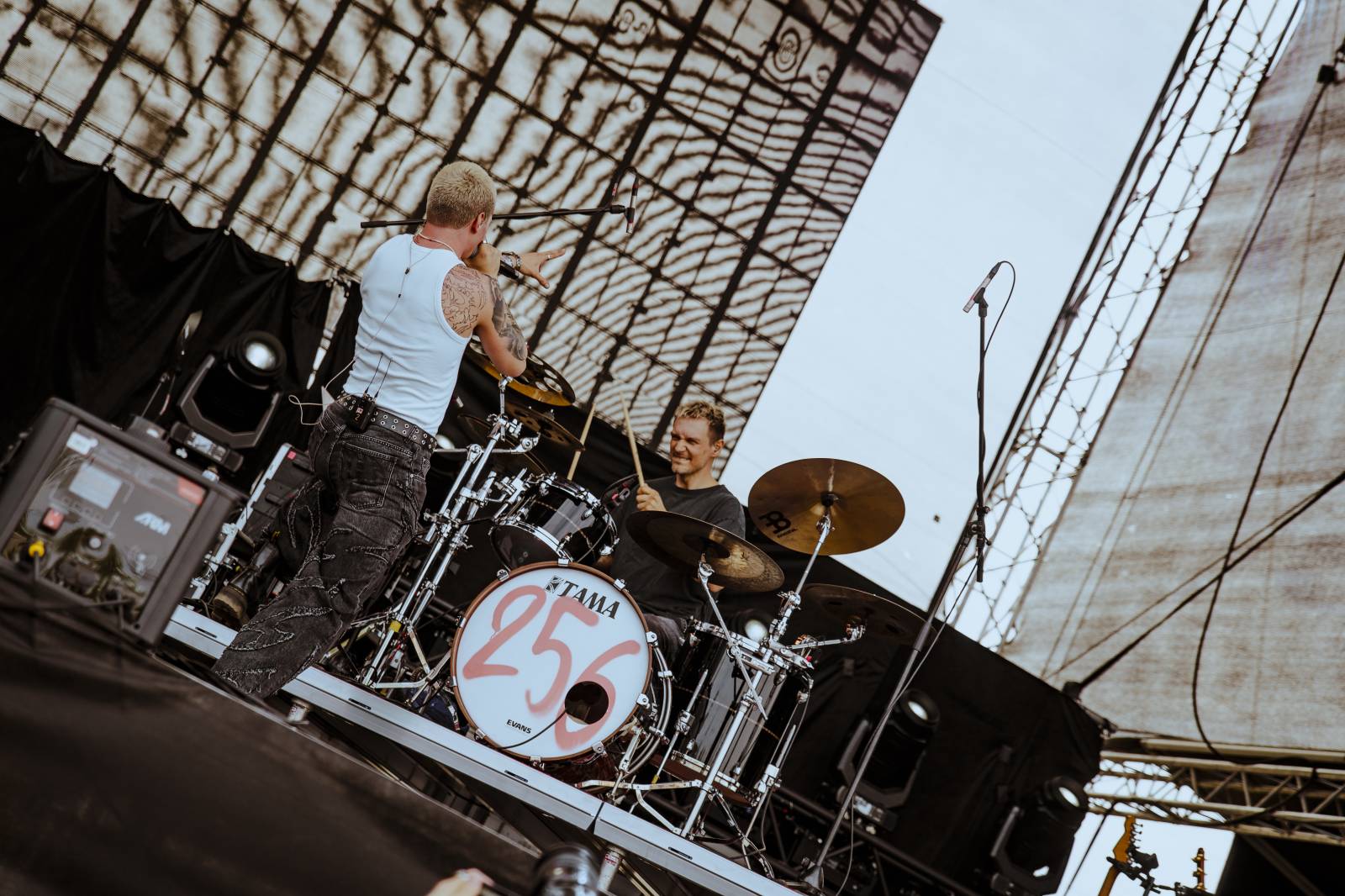 Plzeňský Majáles: Na show Bena Cristovao proběhly zásnuby, vystoupili i Tomáš Klus, Vypsaná fiXa, Calin nebo Sofian Medjmedj