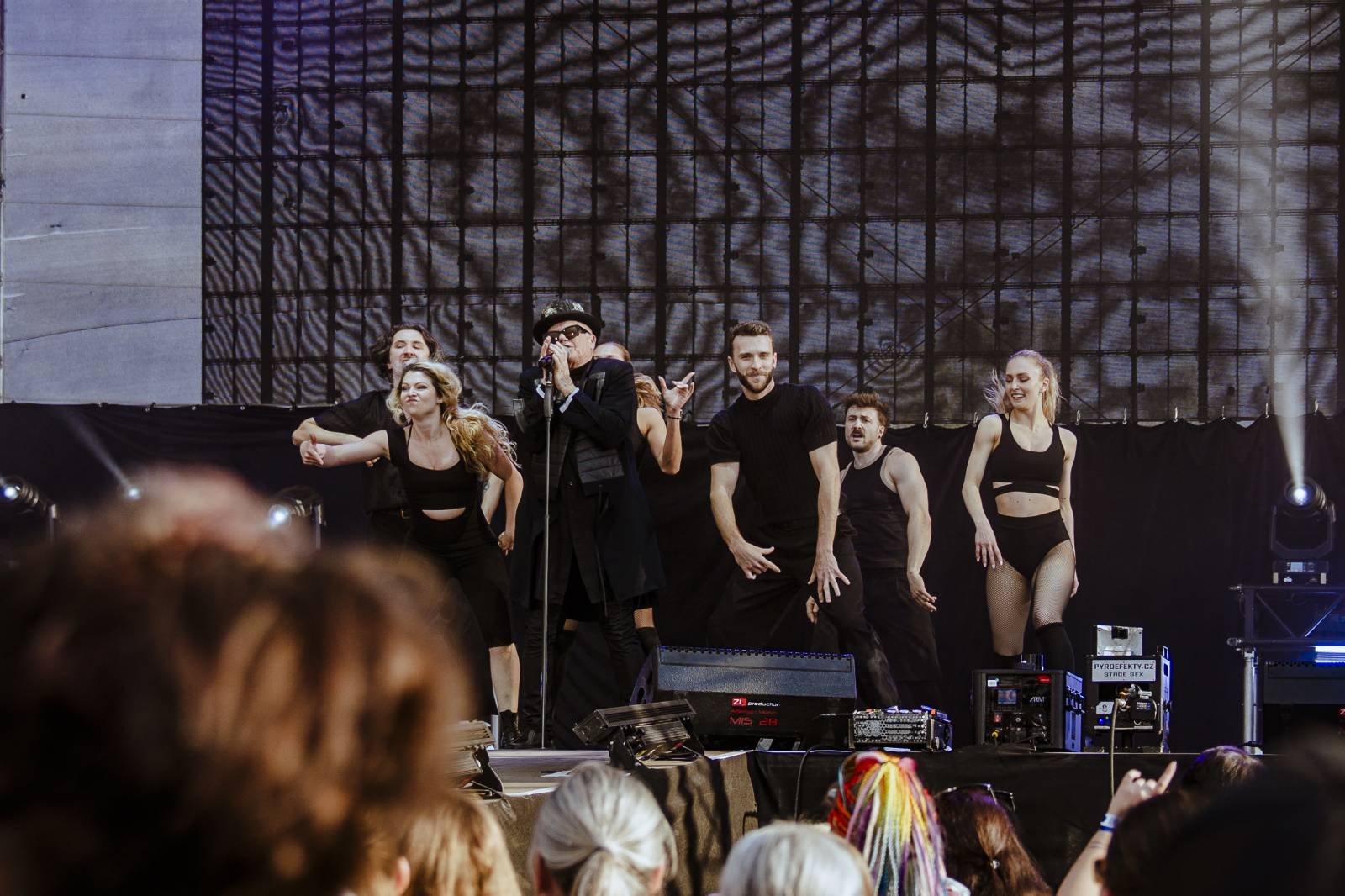 Plzeňský Majáles: Na show Bena Cristovao proběhly zásnuby, vystoupili i Tomáš Klus, Vypsaná fiXa, Calin nebo Sofian Medjmedj