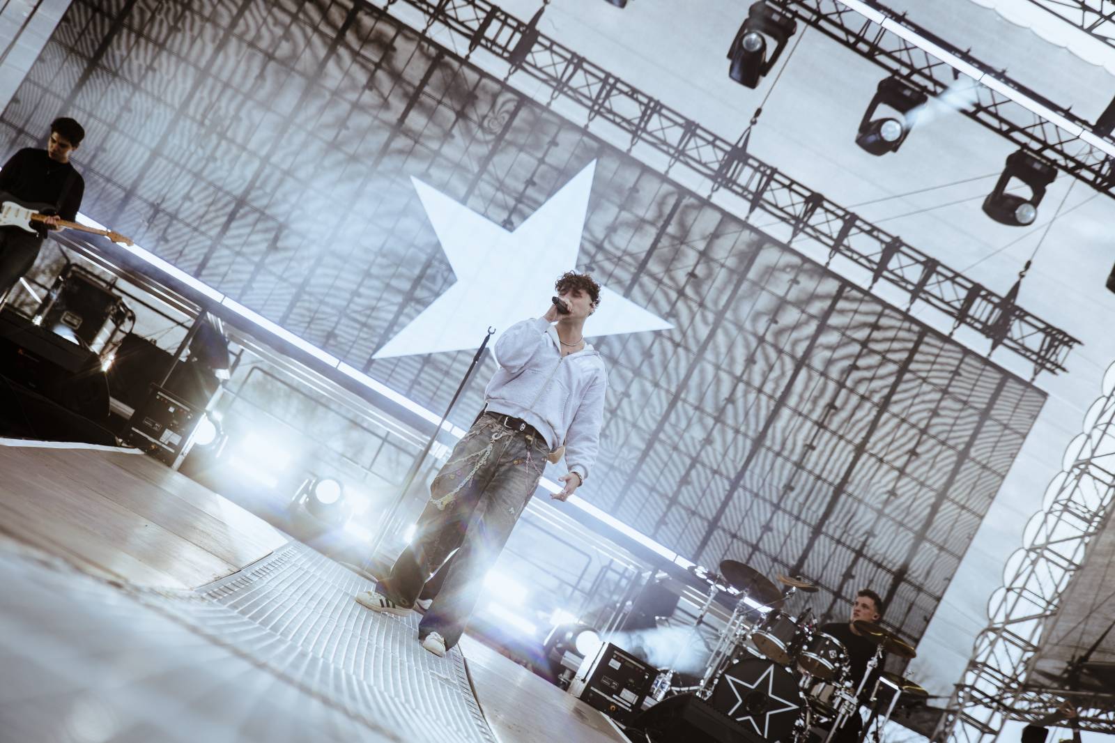 Plzeňský Majáles: Na show Bena Cristovao proběhly zásnuby, vystoupili i Tomáš Klus, Vypsaná fiXa, Calin nebo Sofian Medjmedj