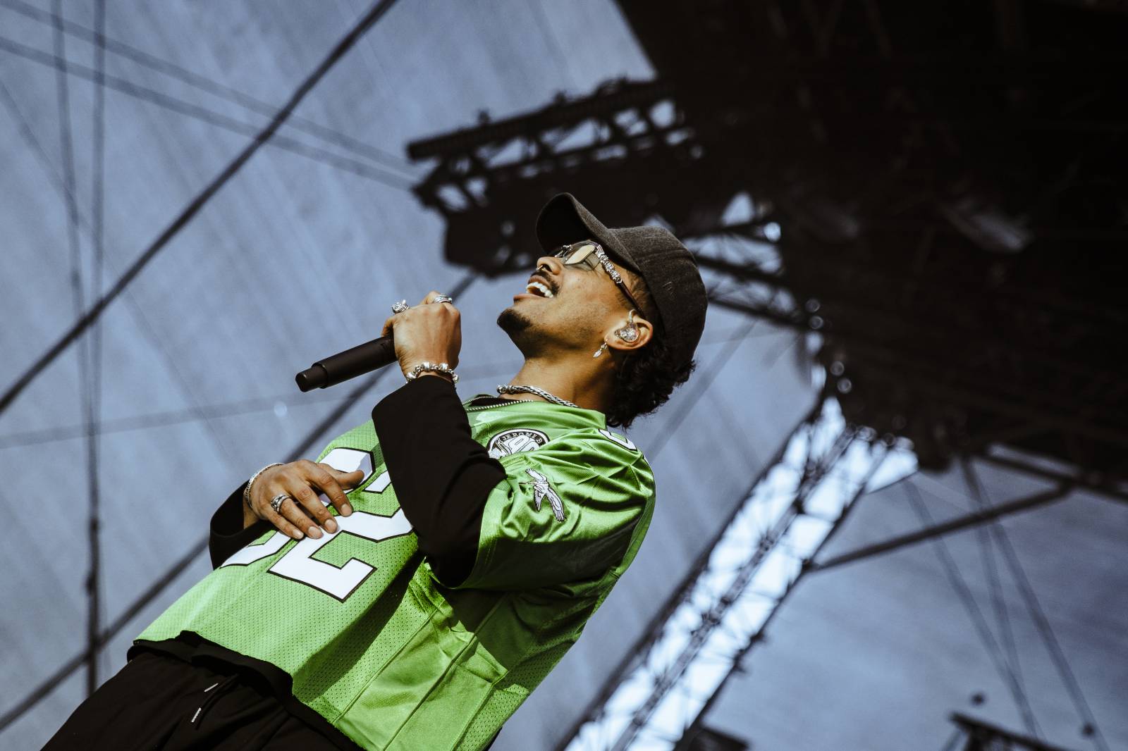 Plzeňský Majáles: Na show Bena Cristovao proběhly zásnuby, vystoupili i Tomáš Klus, Vypsaná fiXa, Calin nebo Sofian Medjmedj