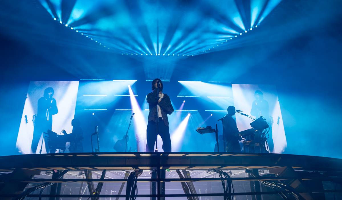 Hudební psychedelie ovládla Prahu, Tame Impala v čele s Kevinem Parkerem vystoupila v O2 areně