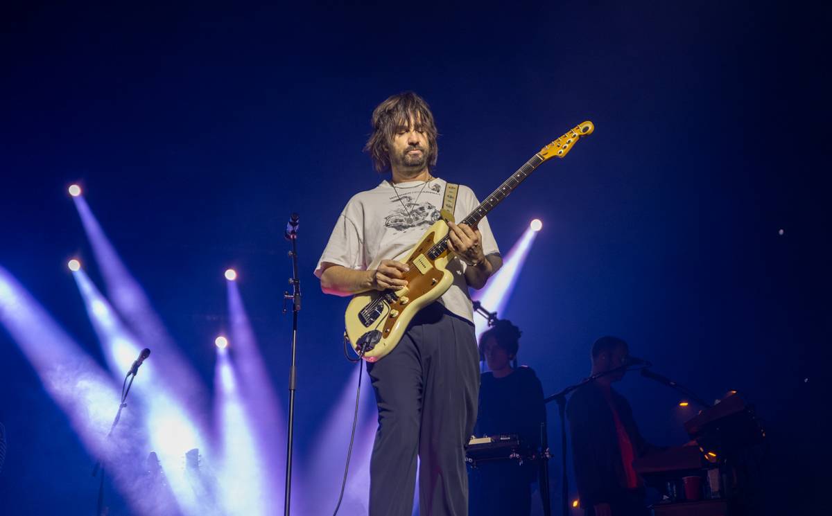 Hudební psychedelie ovládla Prahu, Tame Impala v čele s Kevinem Parkerem vystoupila v O2 areně