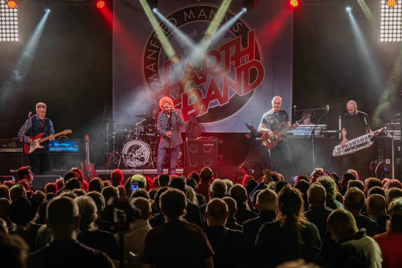 Manfred Mann's Earth Band po jedenácti letech zpátky v Česku. Kapela vyprodala Roxy v Praze