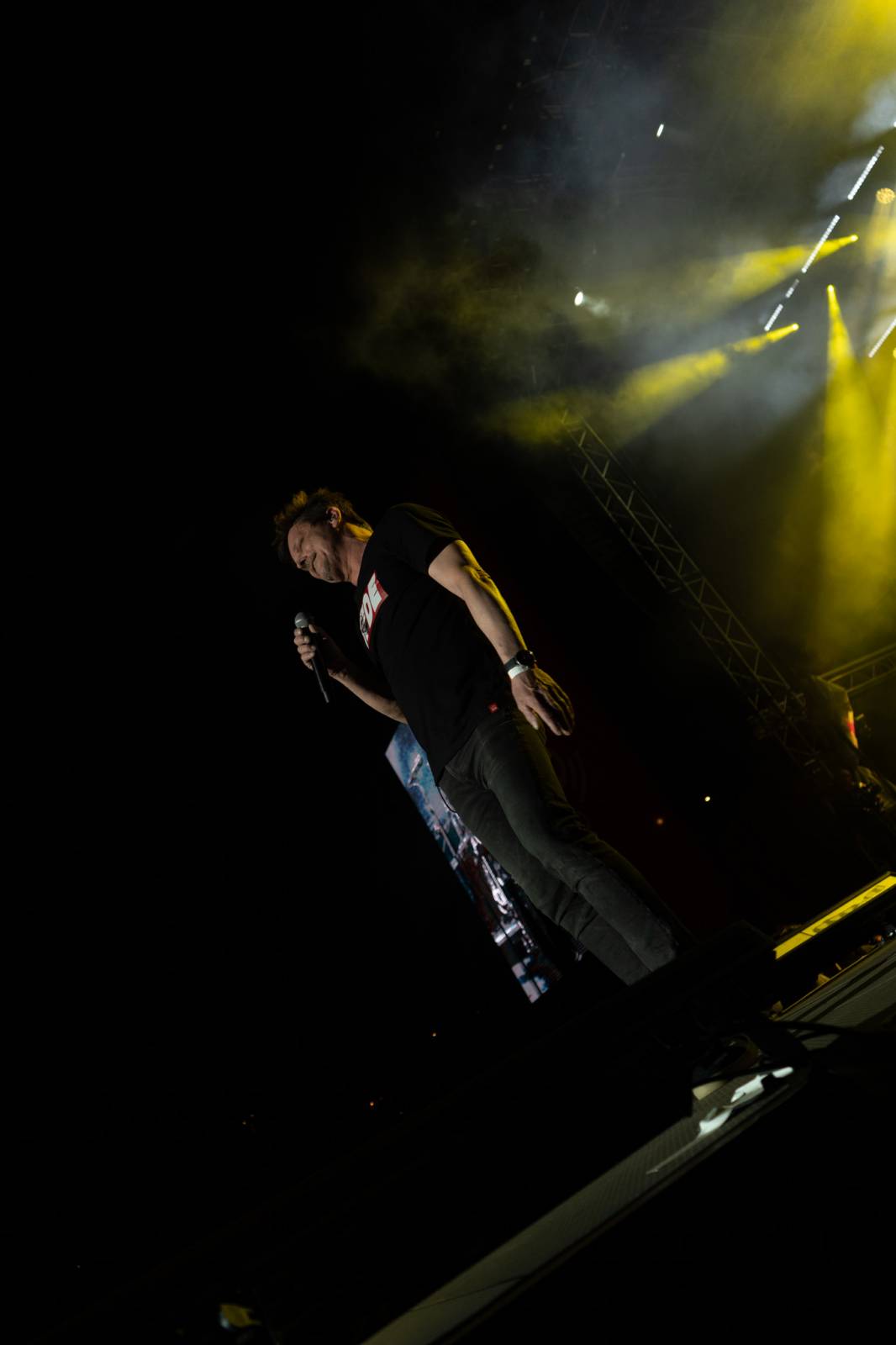 Majáles přivezl do Hradce Králové Chinaski i Calina. Na dvou pódiích se vystřídali také Ben Cristovao či temné alter ego Viktora Sheena