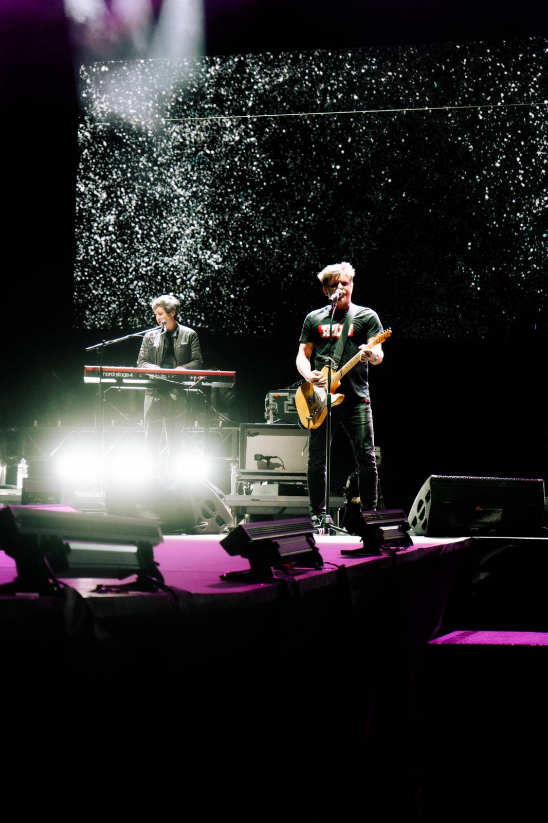 Majáles přivezl do Hradce Králové Chinaski i Calina. Na dvou pódiích se vystřídali také Ben Cristovao či temné alter ego Viktora Sheena