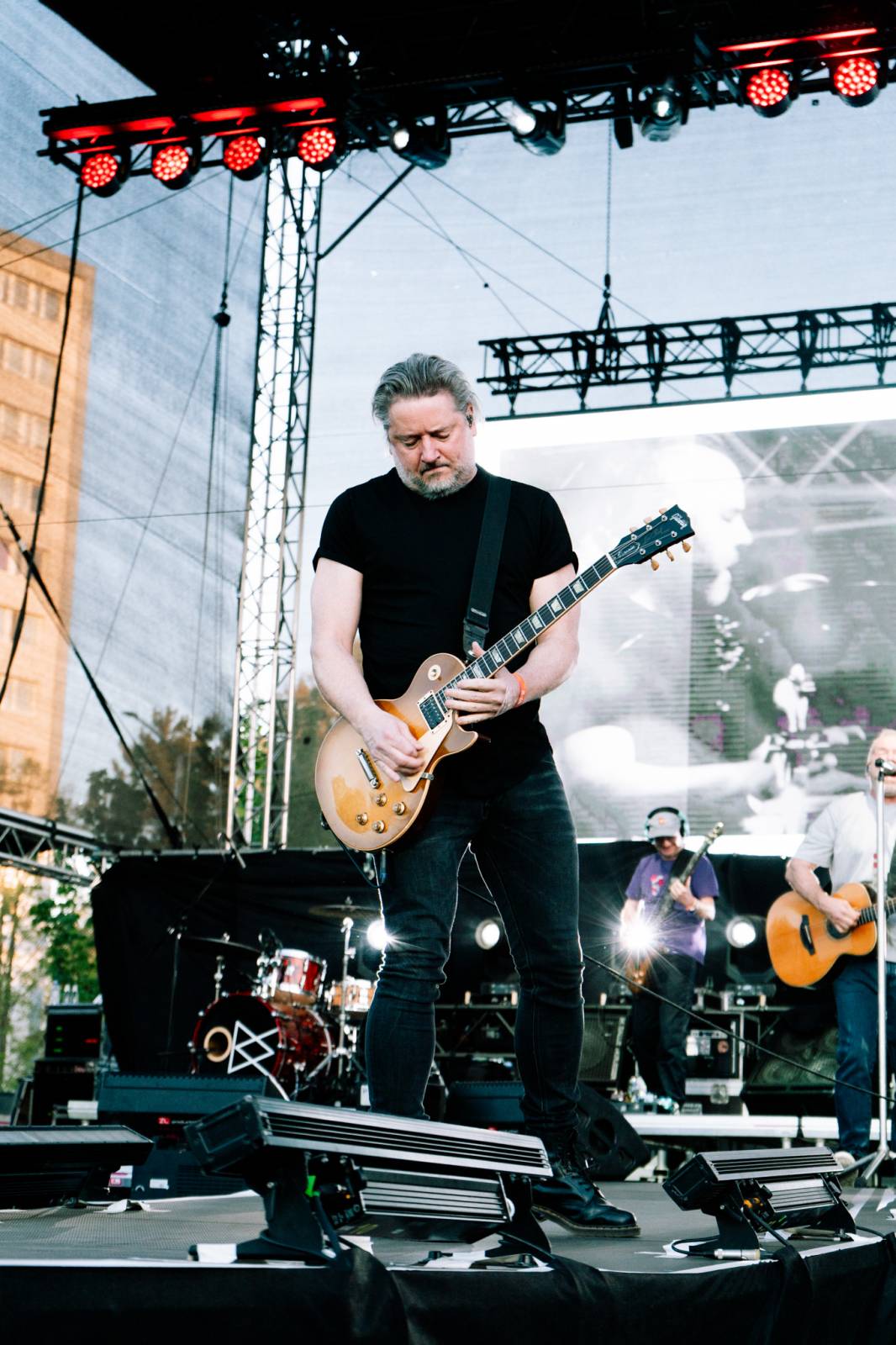 Majáles přivezl do Hradce Králové Chinaski i Calina. Na dvou pódiích se vystřídali také Ben Cristovao či temné alter ego Viktora Sheena