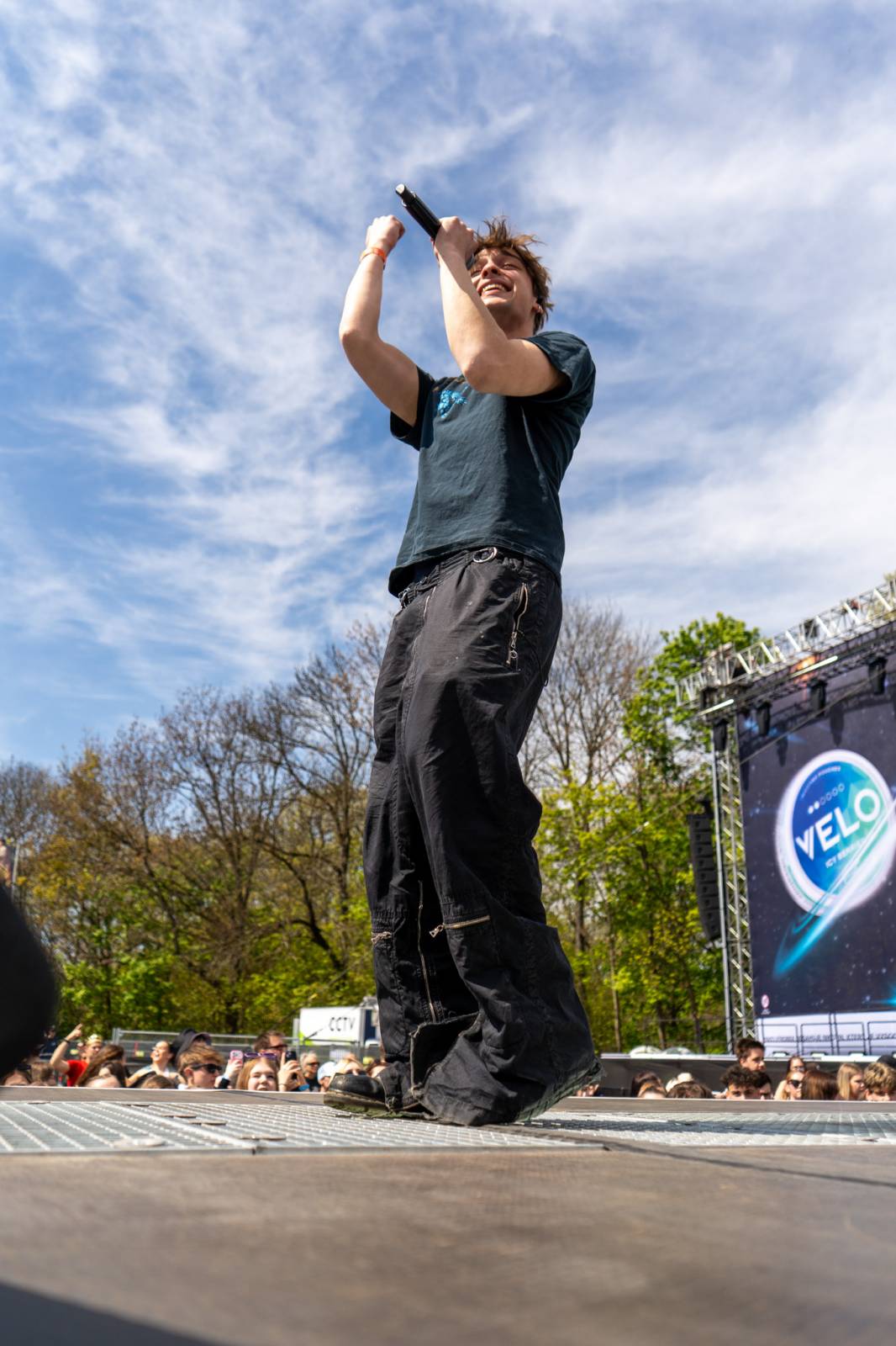 Majáles přivezl do Hradce Králové Chinaski i Calina. Na dvou pódiích se vystřídali také Ben Cristovao či temné alter ego Viktora Sheena