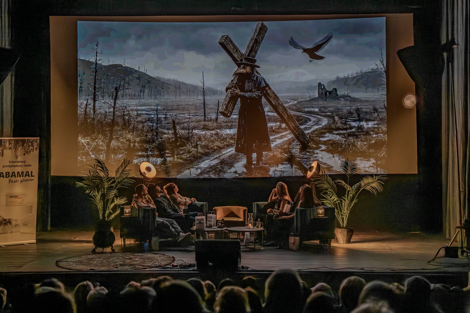 Diváky talkshow U Aleše na střeše bavili Robert Kodym, Varhan Orchestrovič Bauer i frontman Doctor Victor