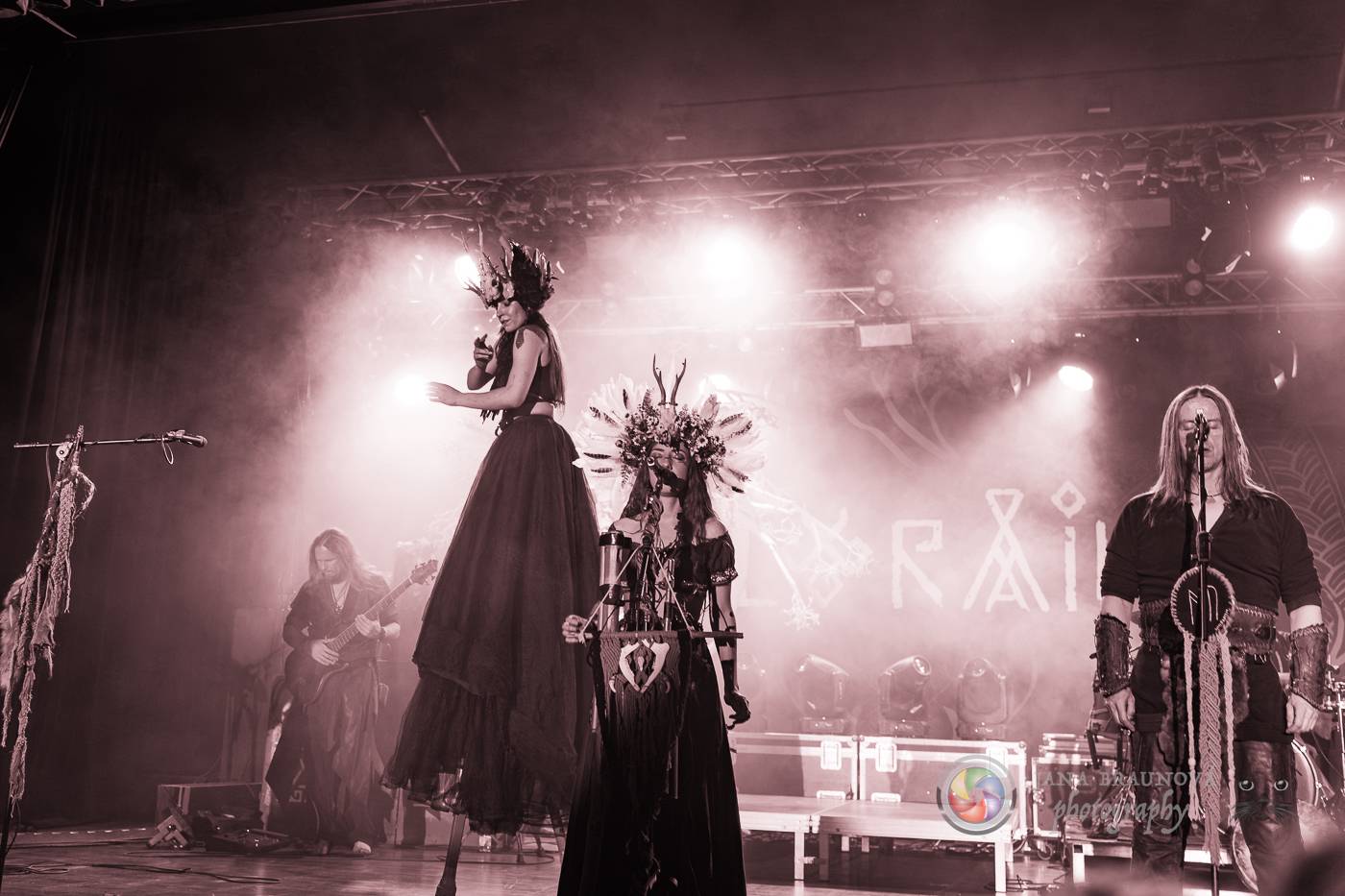 Deloraine se vrátili do Plzně, Šeříkovku proměnili v magický svět
