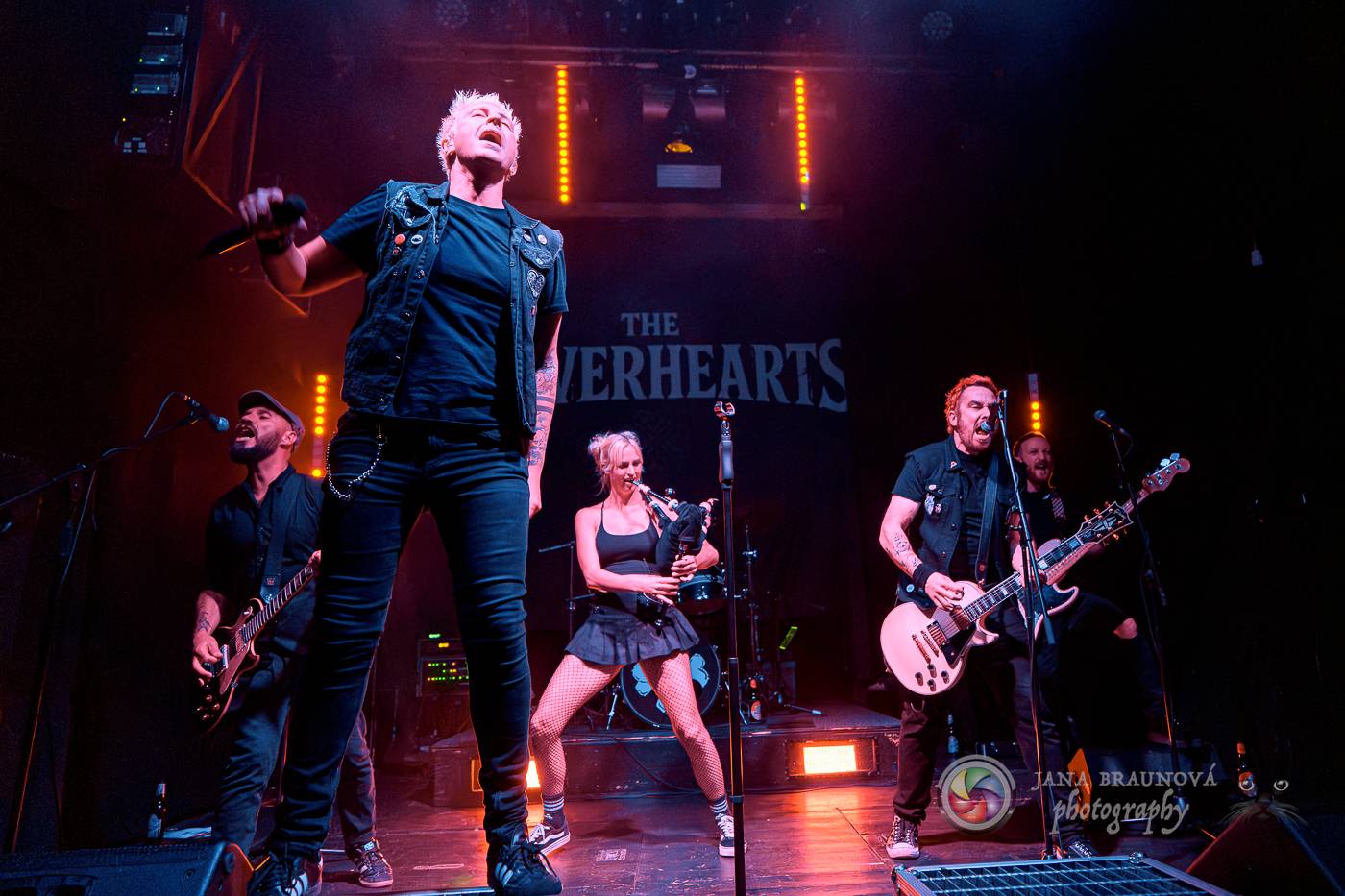 Punkový večírek v Plzni: Pod kotlem tam zatopili The Cloverhearts