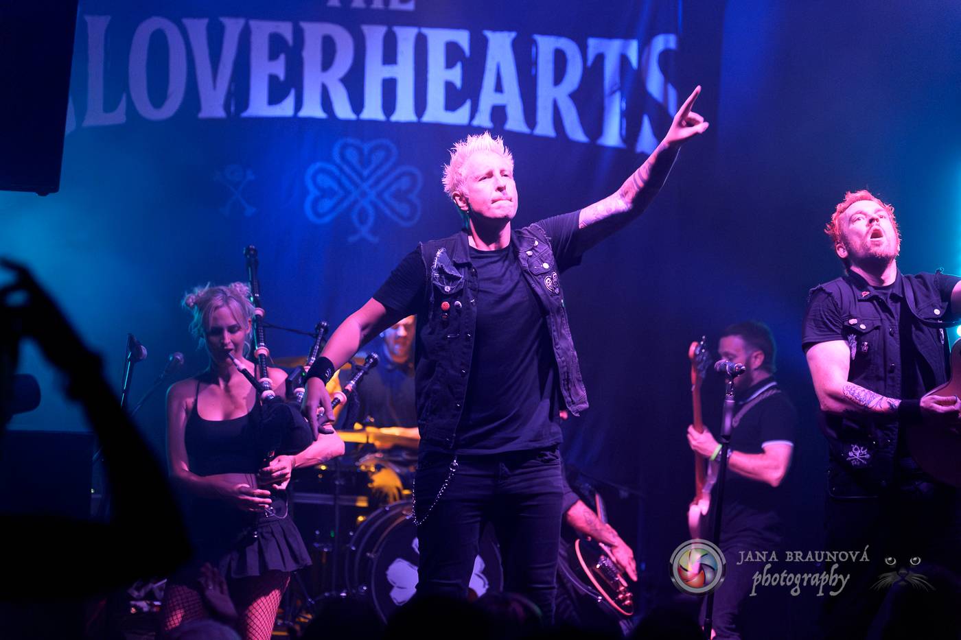 Punkový večírek v Plzni: Pod kotlem tam zatopili The Cloverhearts