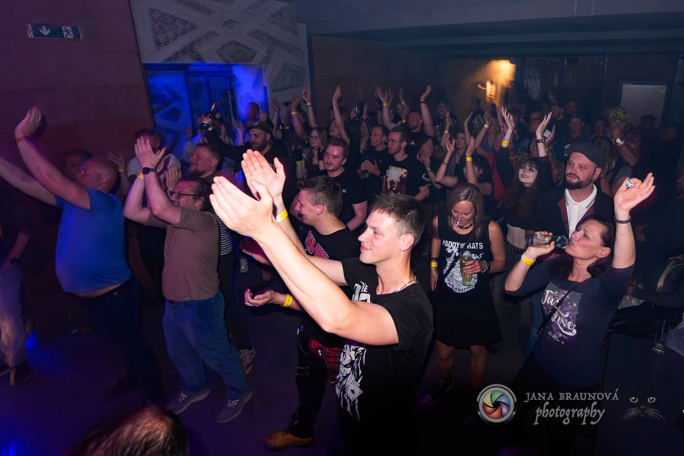 Punkový večírek v Plzni: Pod kotlem tam zatopili The Cloverhearts