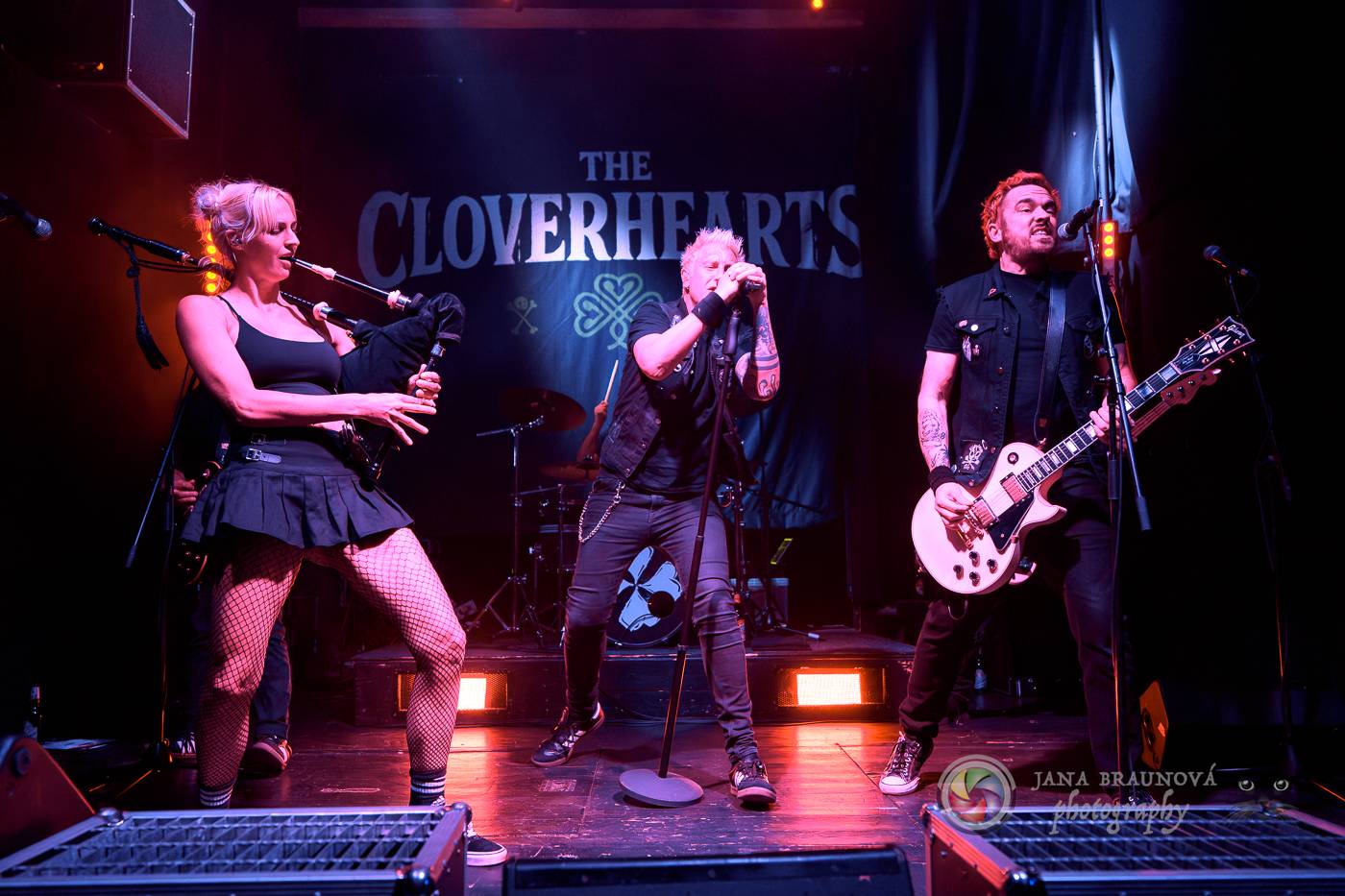 Punkový večírek v Plzni: Pod kotlem tam zatopili The Cloverhearts