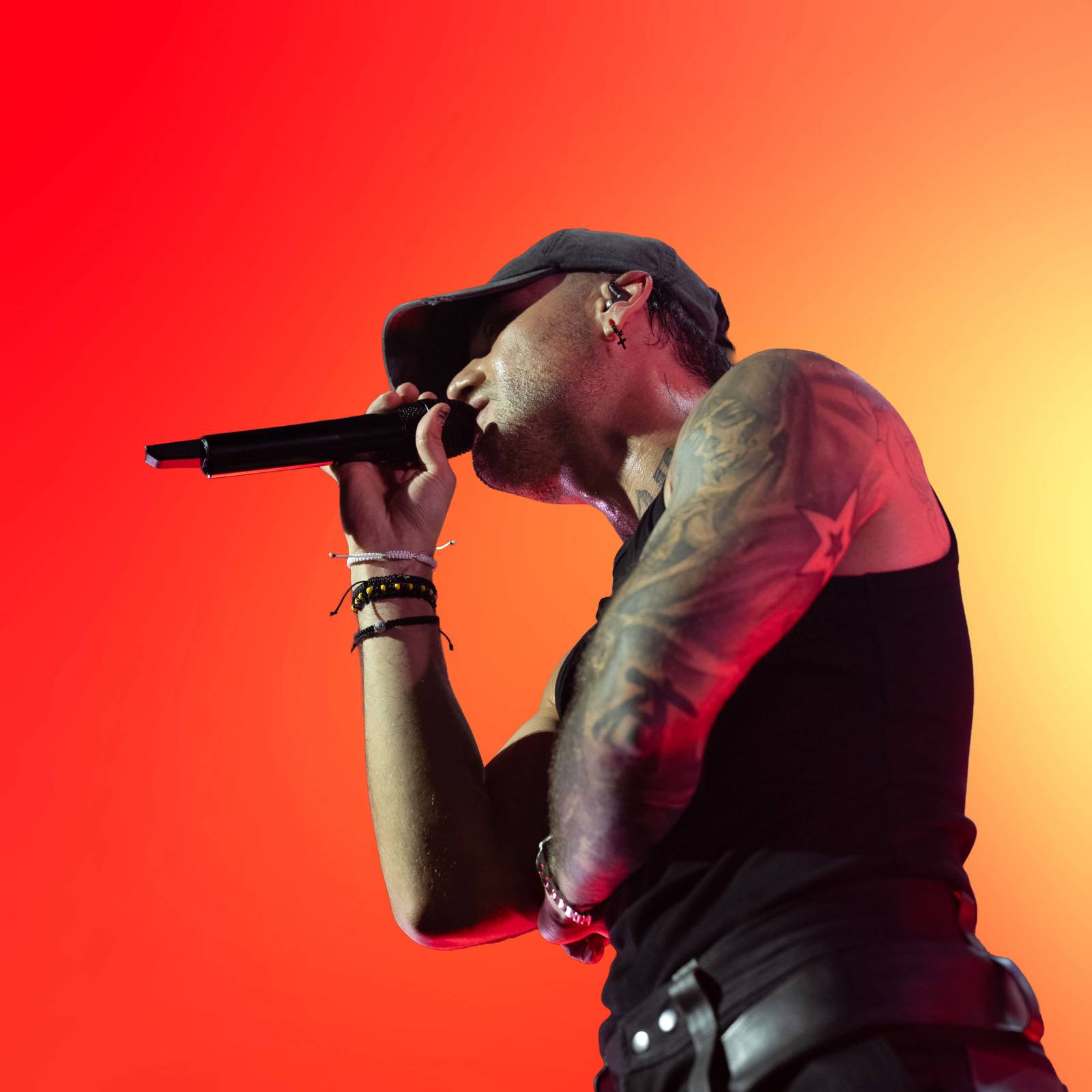 Renne Dang předvedl ve Foru Karlín show světového formátu a pokřtil album Trauma Party