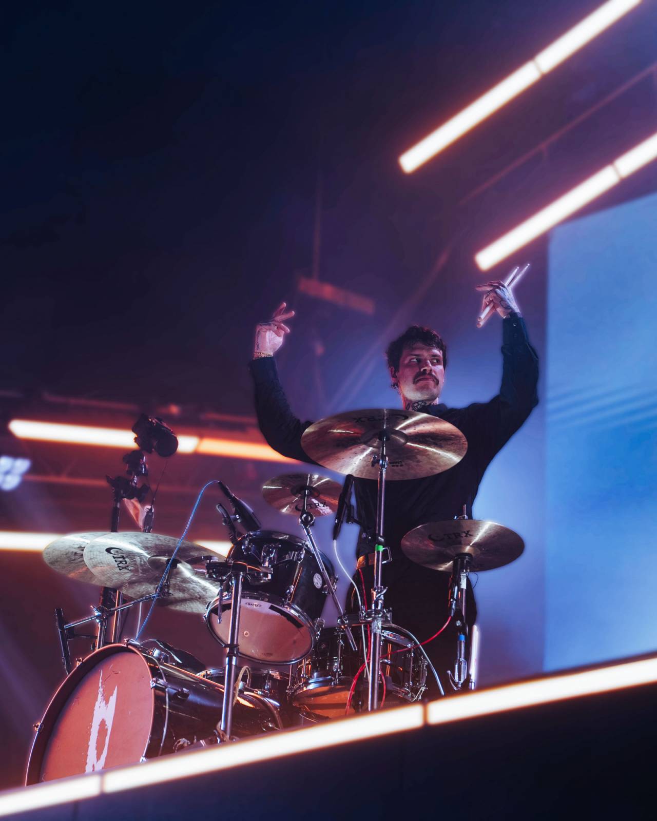 Renne Dang předvedl ve Foru Karlín show světového formátu a pokřtil album Trauma Party