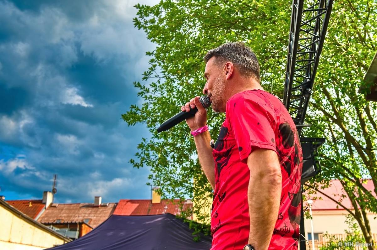 Hardsmoke Fest v Plzni přivítal Byt č. 4, Parolet, Replay, Sarin nebo Drtimosaze