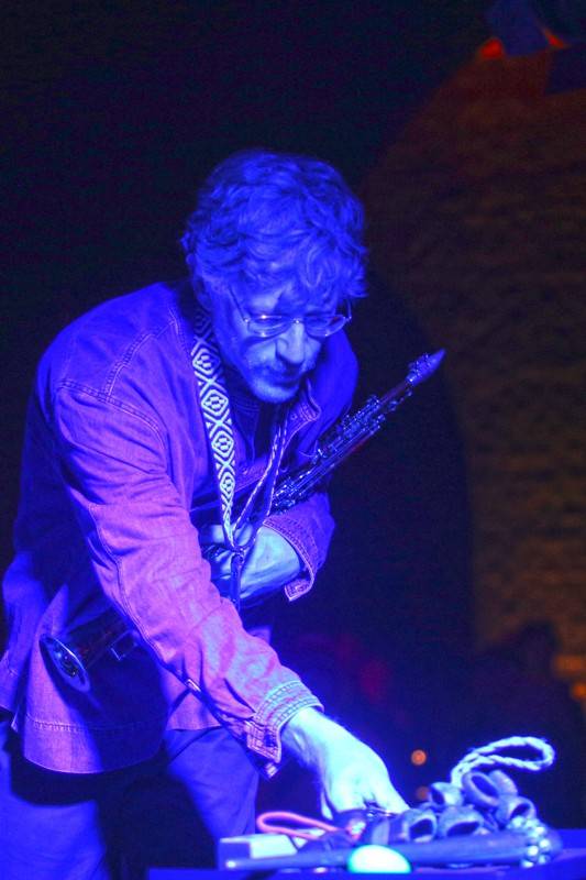 JazzFestBrno přivítal Toma Skinnera. Vystoupil v unikátních prostorách Vodojemů na Žlutém kopci