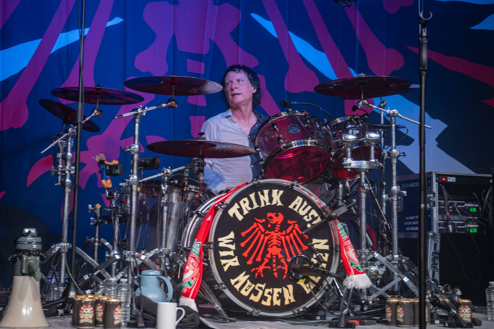 Die Toten Hosen rozhýbali pražské SaSaZu. Představili nová alba a potěšili největšími hity
