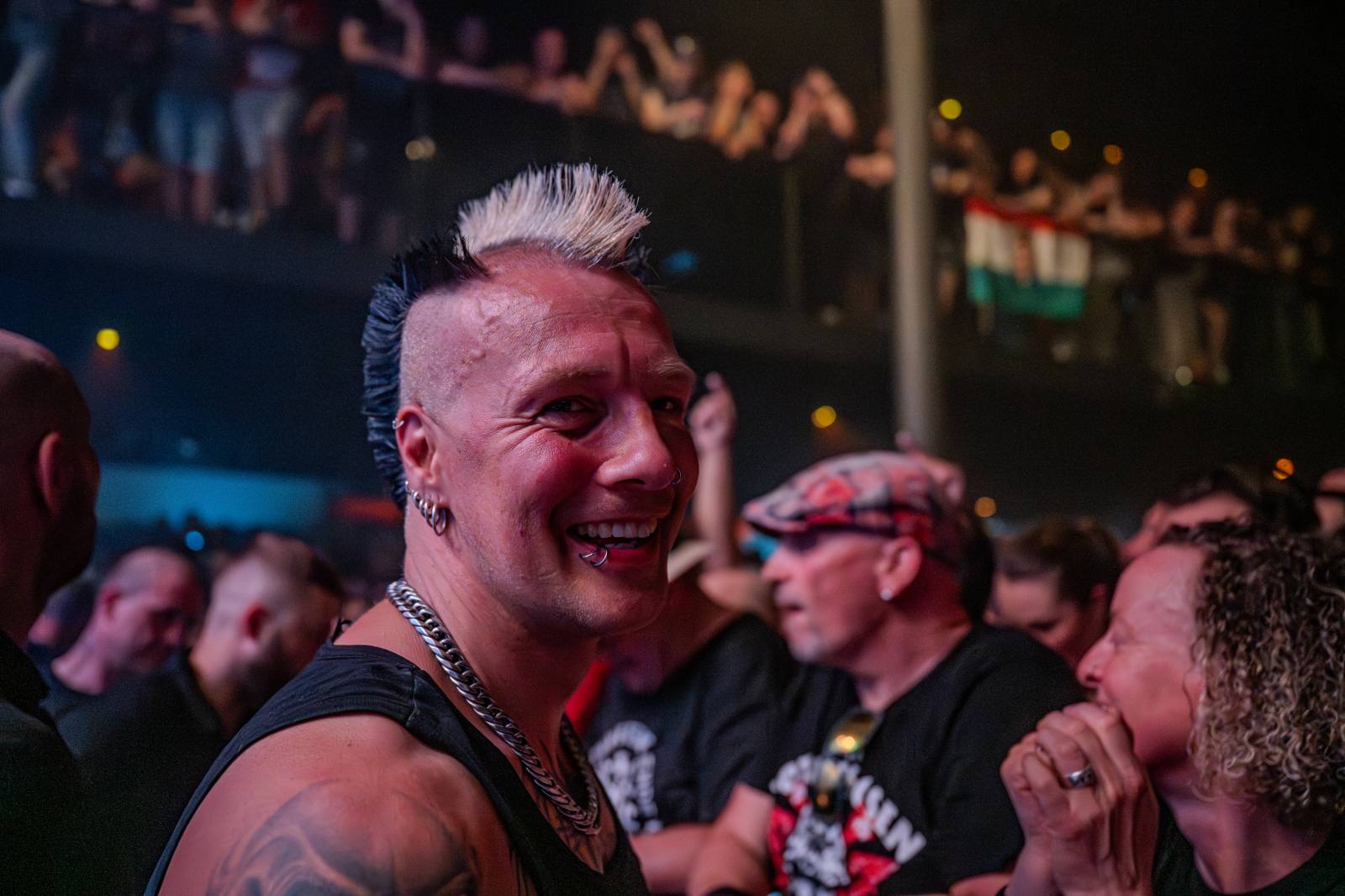 Die Toten Hosen rozhýbali pražské SaSaZu. Představili nová alba a potěšili největšími hity