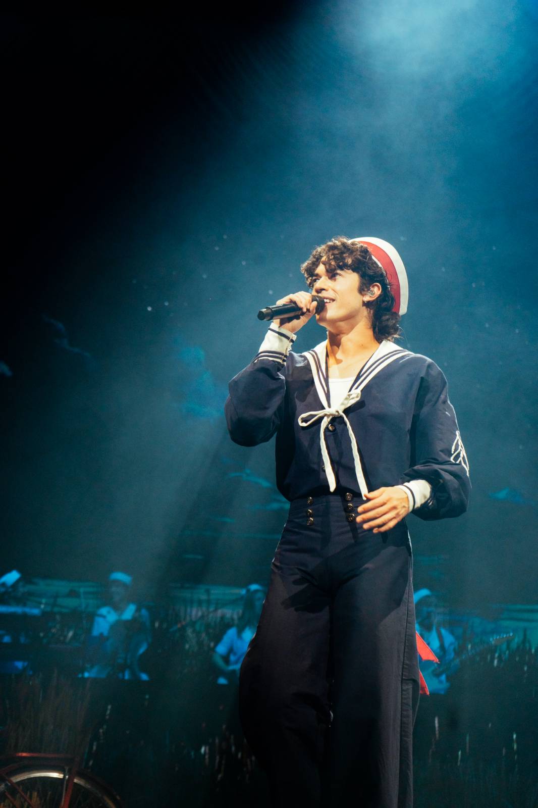 Námořník Conan Gray oslnil Prahu i podruhé. O2 arena mu zobala z rukou