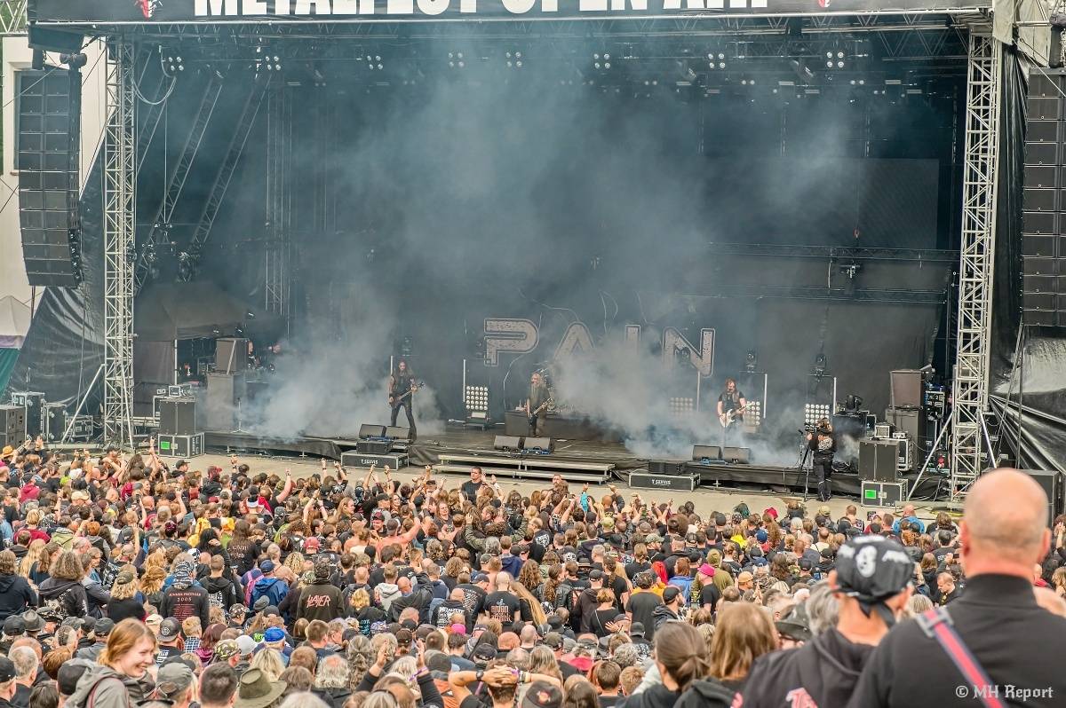 Metalfest v Plzni odstartoval ve velkém stylu. Dorazily metalové ikony Anthrax a Accept