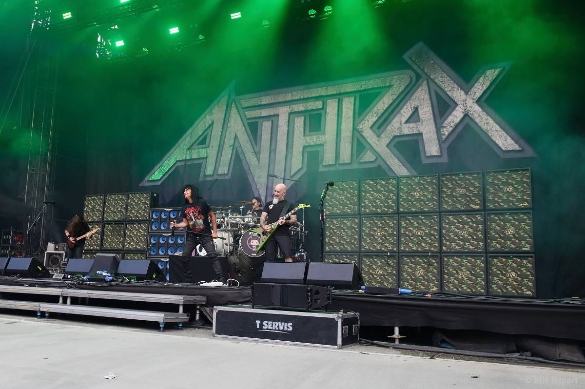 Metalfest v Plzni odstartoval ve velkém stylu. Dorazily metalové ikony Anthrax a Accept