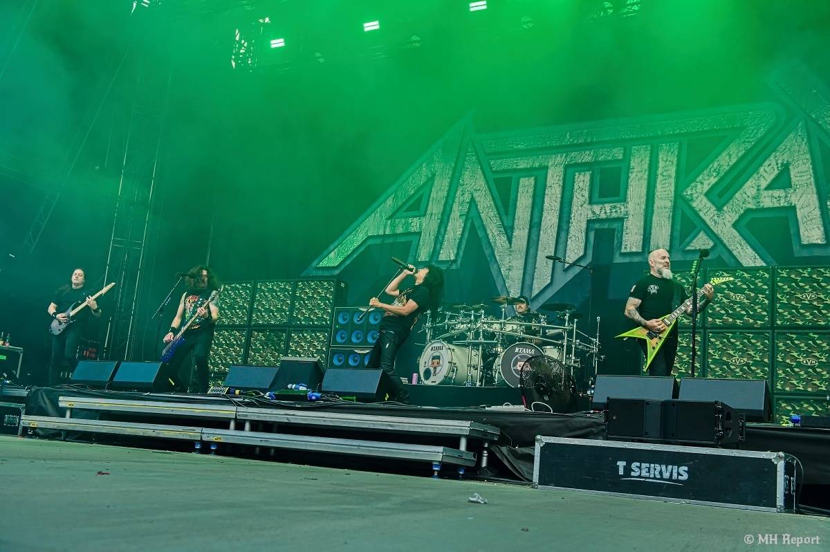 Metalfest v Plzni odstartoval ve velkém stylu. Dorazily metalové ikony Anthrax a Accept