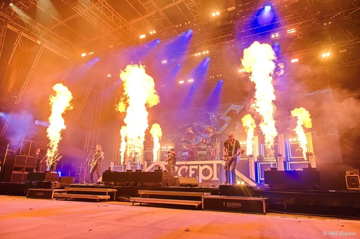 Metalfest v Plzni odstartoval ve velkém stylu. Dorazily metalové ikony Anthrax a Accept