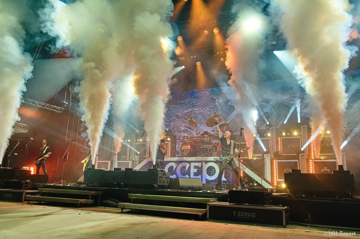 Metalfest v Plzni odstartoval ve velkém stylu. Dorazily metalové ikony Anthrax a Accept