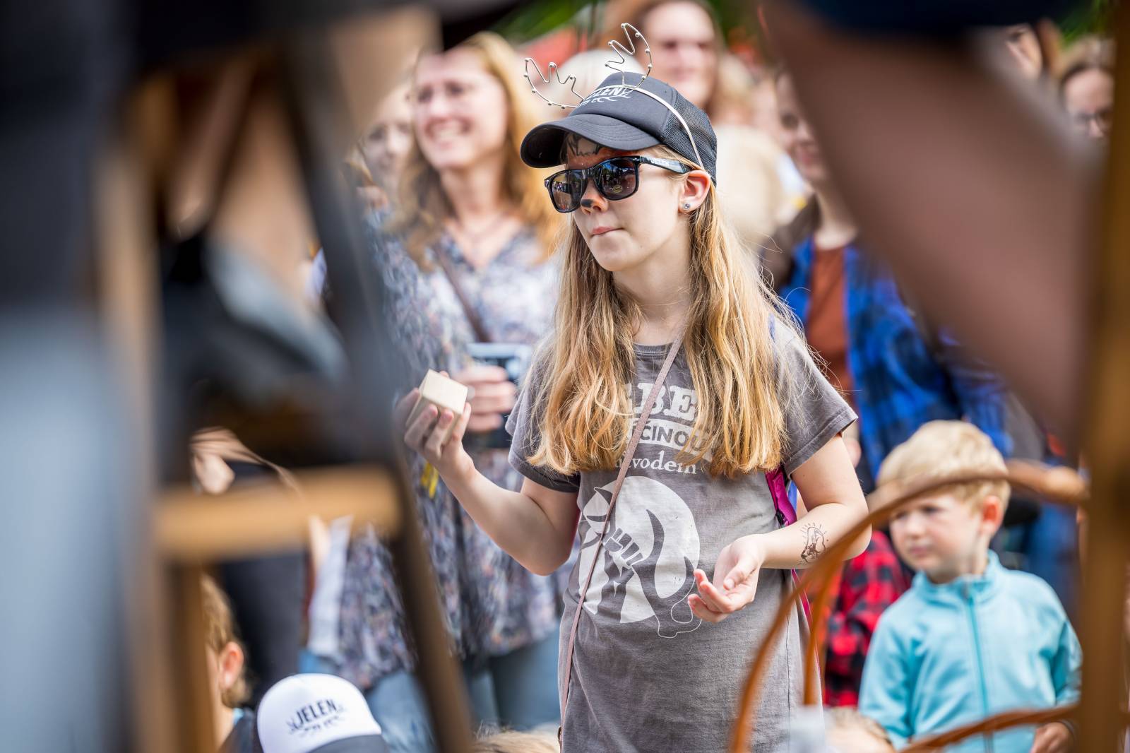 Jelen zahájil svůj putovní festival. Do Prahy si jako hosta přizval Dědu Mládka Illegal Band