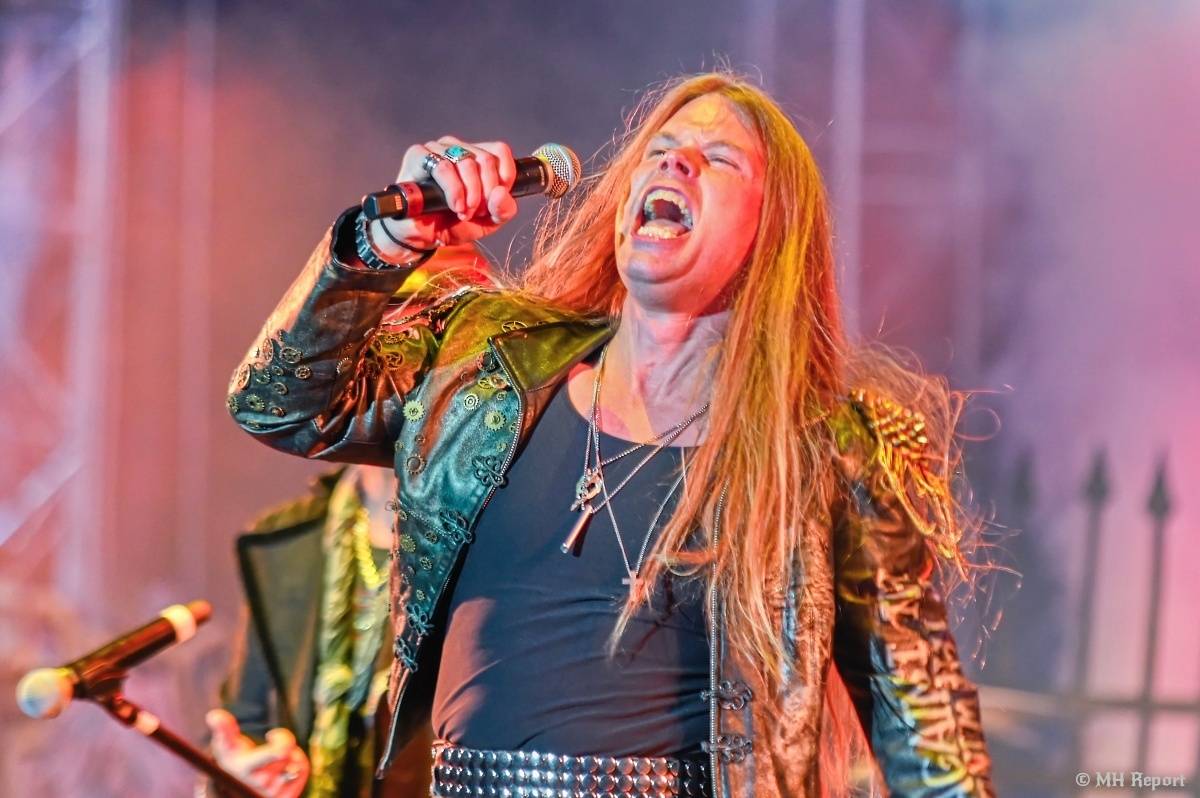 MetalFest strhl plzeňské fanoušky. Bavili je Avantasia, Kamelot nebo Dominum