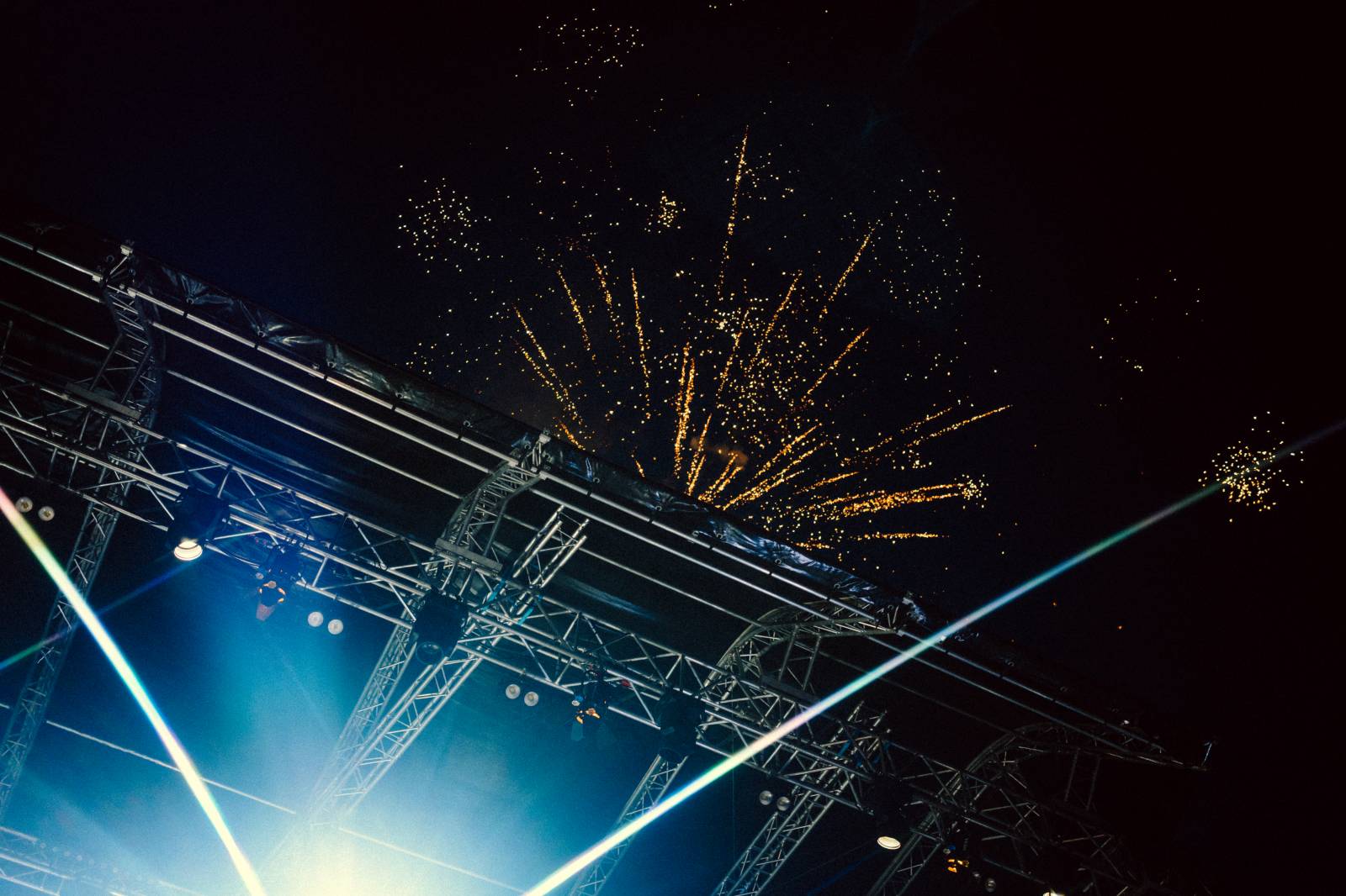 Mirai odstartovali na Slavnostech Břeclav své festivalové léto. Fanouškům dali nahlédnout do svého pokoje