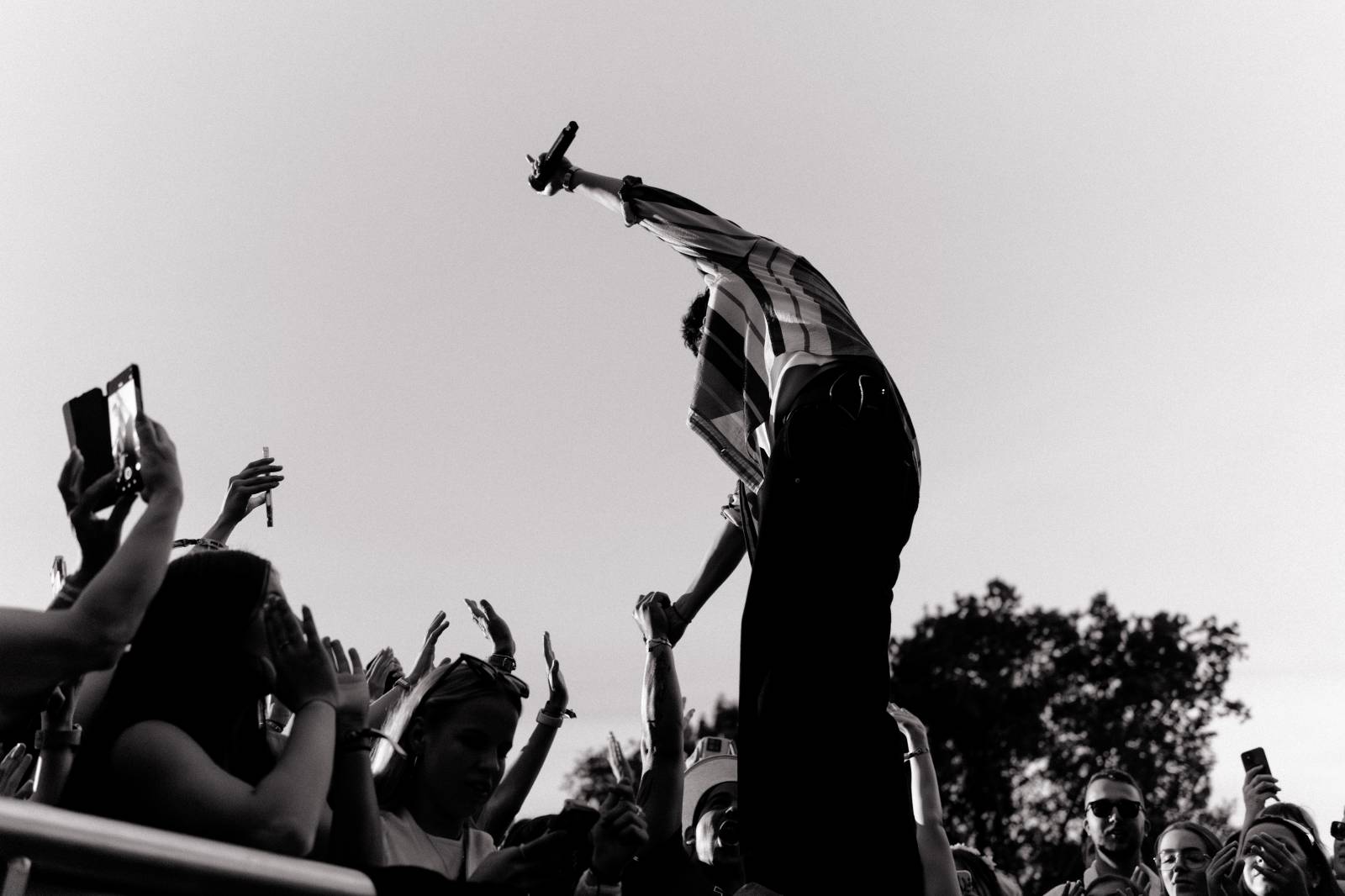 Mirai odstartovali na Slavnostech Břeclav své festivalové léto. Fanouškům dali nahlédnout do svého pokoje