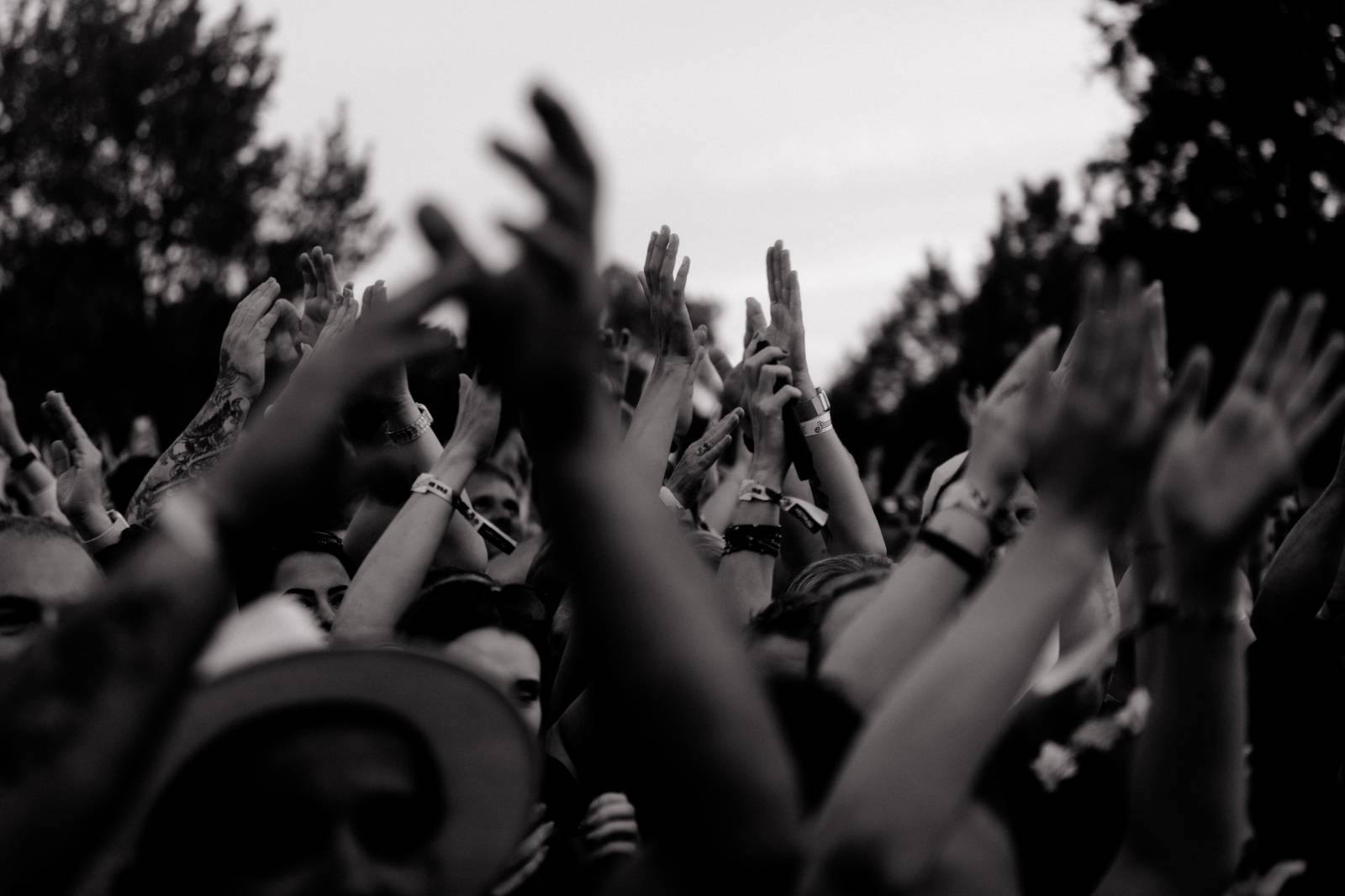 Mirai odstartovali na Slavnostech Břeclav své festivalové léto. Fanouškům dali nahlédnout do svého pokoje