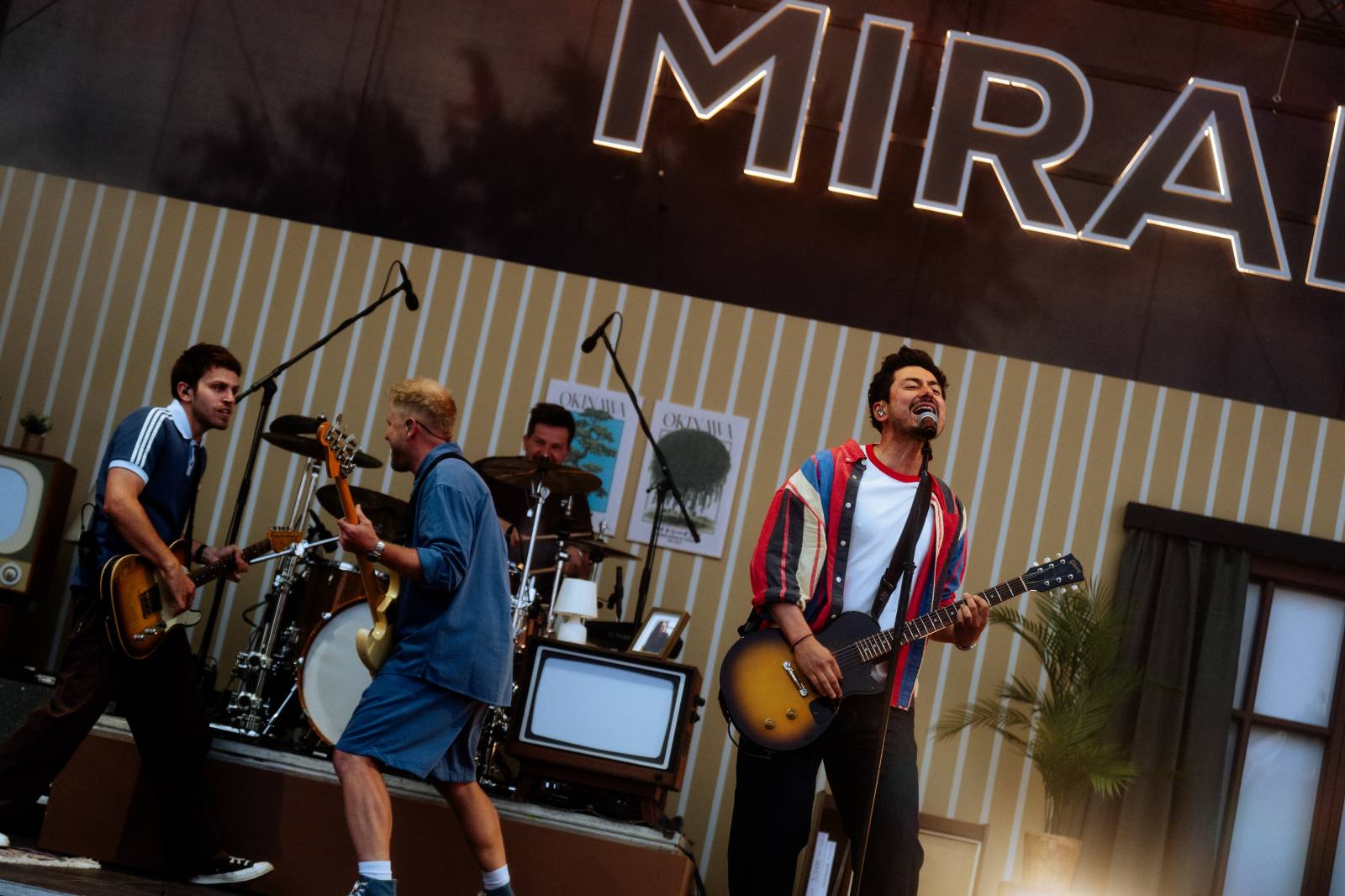 Mirai odstartovali na Slavnostech Břeclav své festivalové léto. Fanouškům dali nahlédnout do svého pokoje