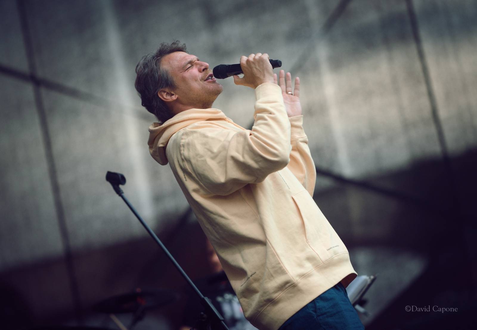 Tros Discotequos se vrátili do Plzně. Fanoušky bavili svou pěvecky-improvizační show