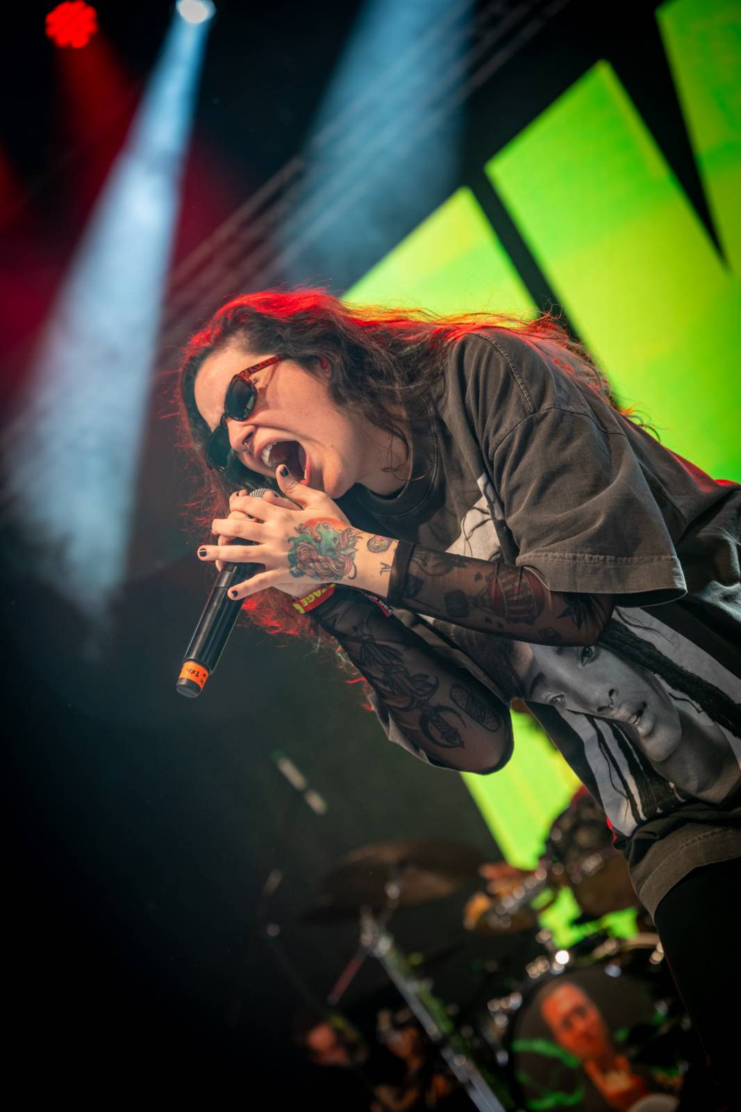 Poledne na Rock for People. Program třetího dne odstartovali Ego Kill Talent, Klamat, South Arcade a The Clause 