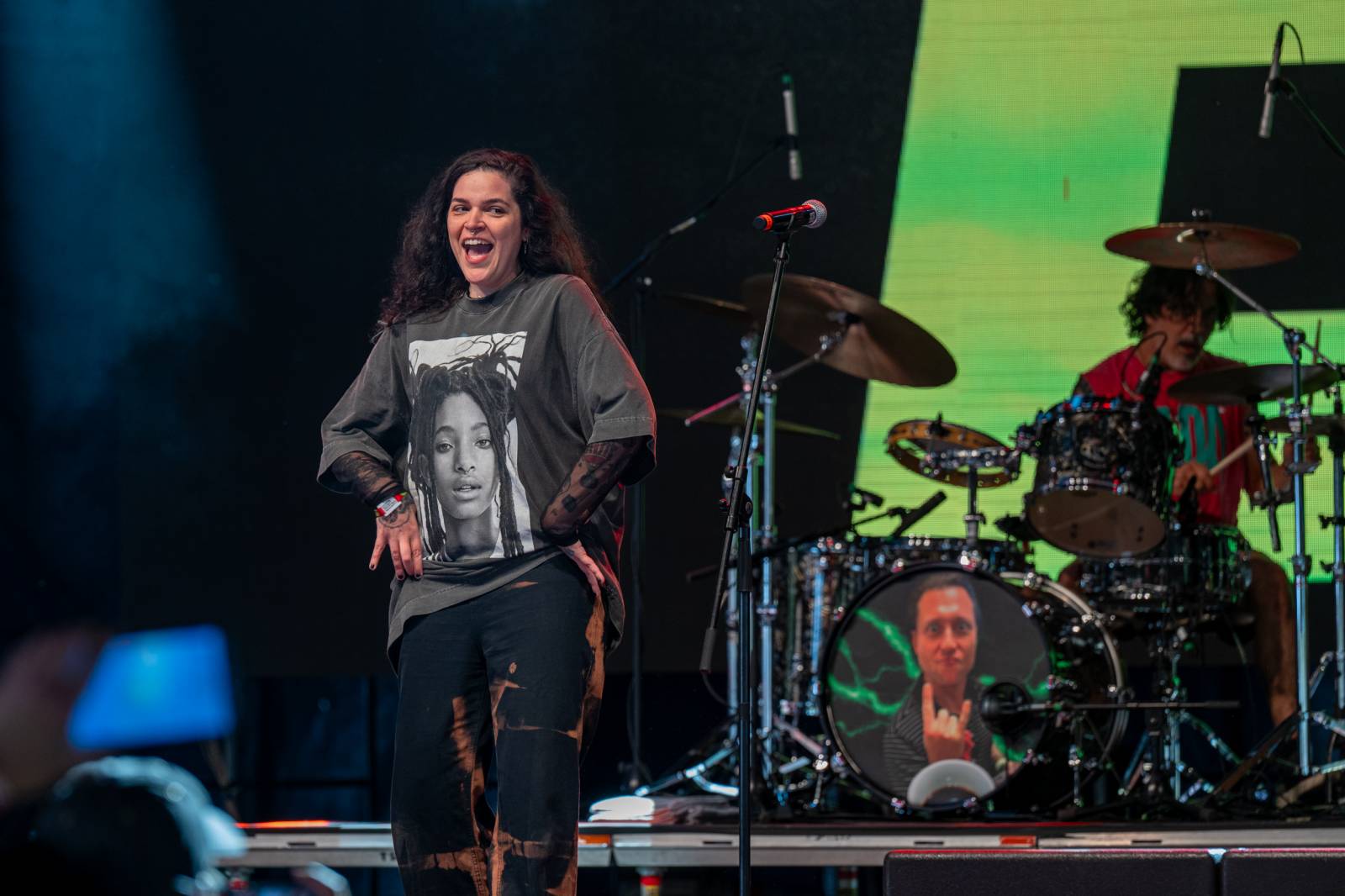 Poledne na Rock for People. Program třetího dne odstartovali Ego Kill Talent, Klamat, South Arcade a The Clause 