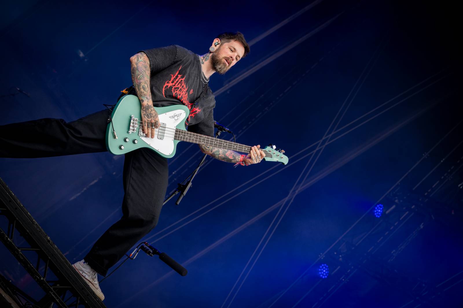 Nad Hradcem Králové čtvrtý den Rock for People konečně vysvitlo slunce. Dorazili Within Temptation, Don Broco, Silent Planet i Alessi Rose