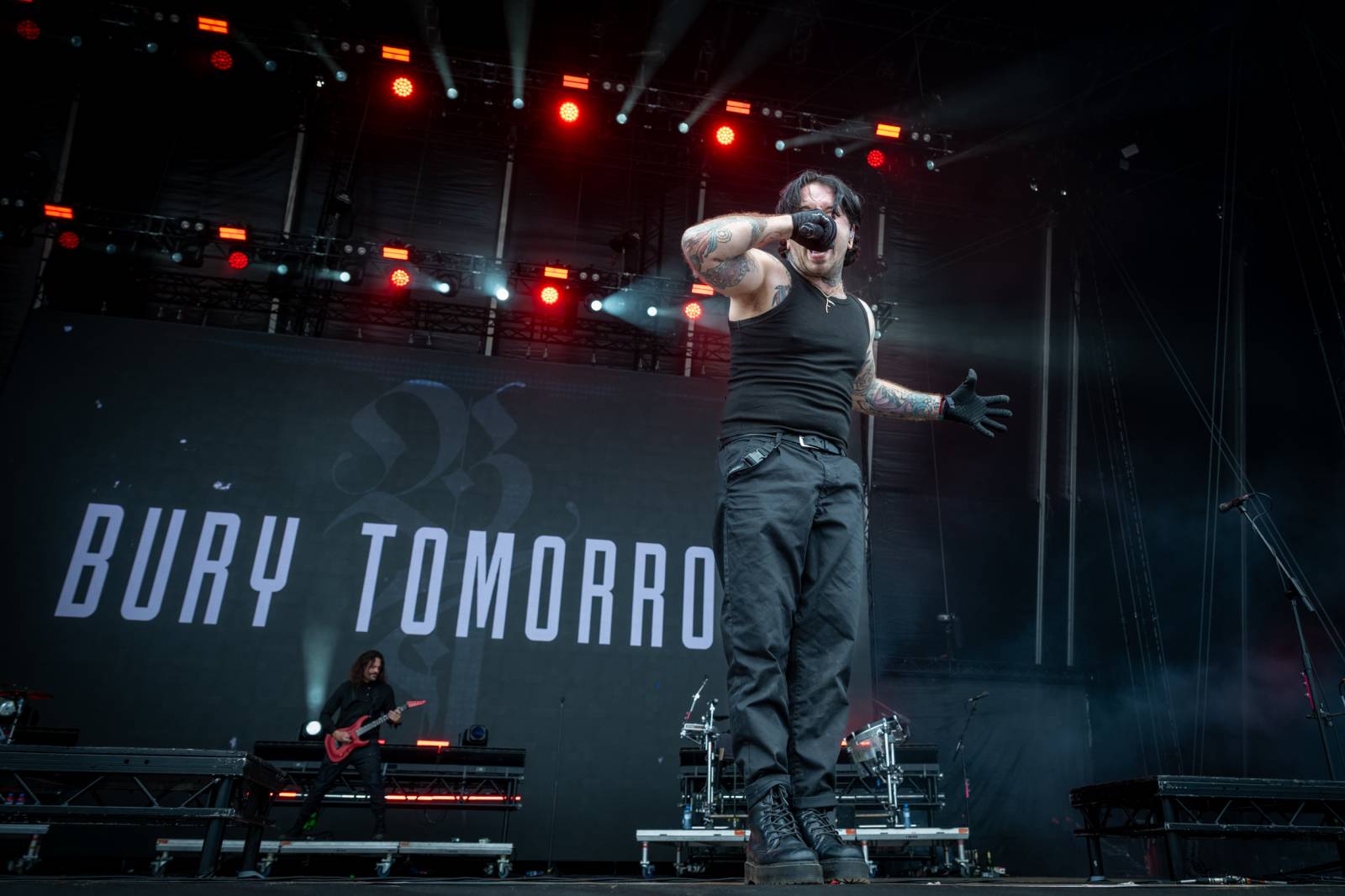 Nad Hradcem Králové čtvrtý den Rock for People konečně vysvitlo slunce. Dorazili Within Temptation, Don Broco, Silent Planet i Alessi Rose