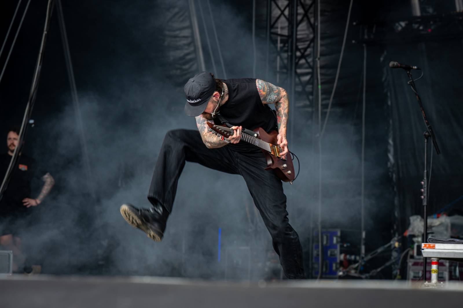 Nad Hradcem Králové čtvrtý den Rock for People konečně vysvitlo slunce. Dorazili Within Temptation, Don Broco, Silent Planet i Alessi Rose