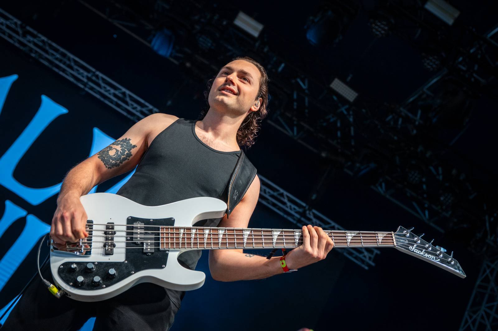 Nad Hradcem Králové čtvrtý den Rock for People konečně vysvitlo slunce. Dorazili Within Temptation, Don Broco, Silent Planet i Alessi Rose